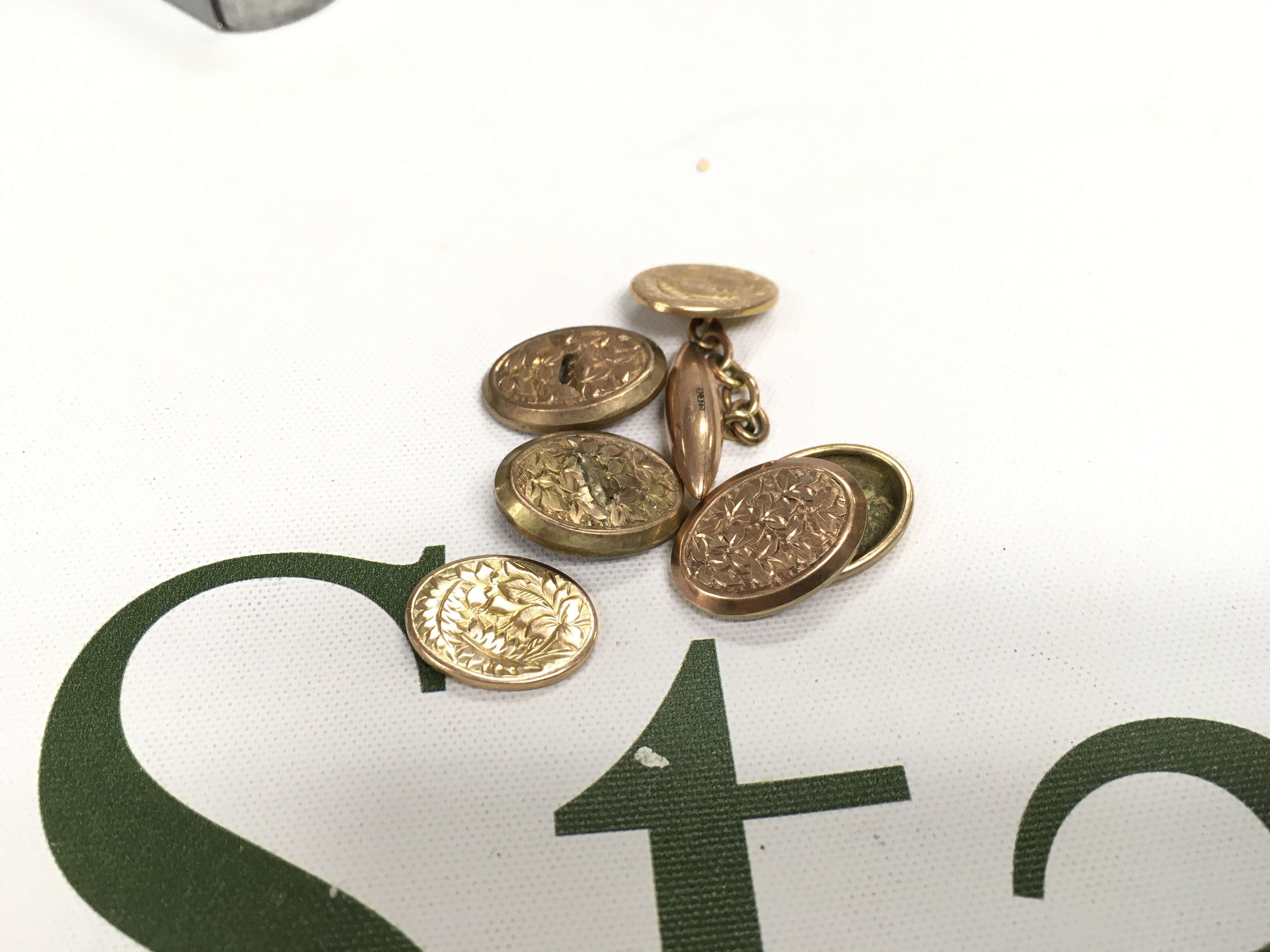 Two sets of 9ct gold cufflinks, approx weight 7.15 grams.