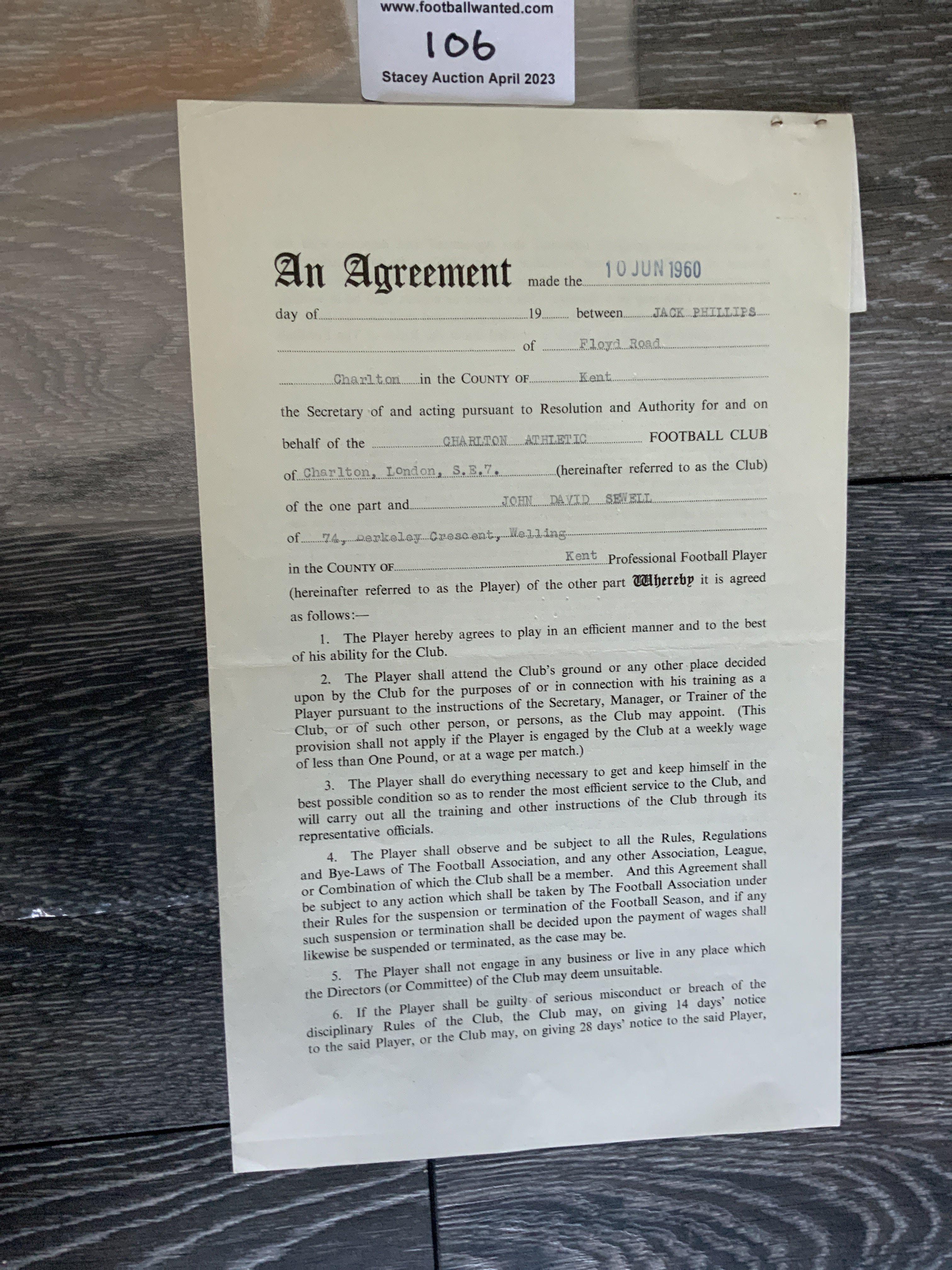 Charlton Athletic 1960/61 Football Contract: Issued and signed by John Sewell. Excellent.