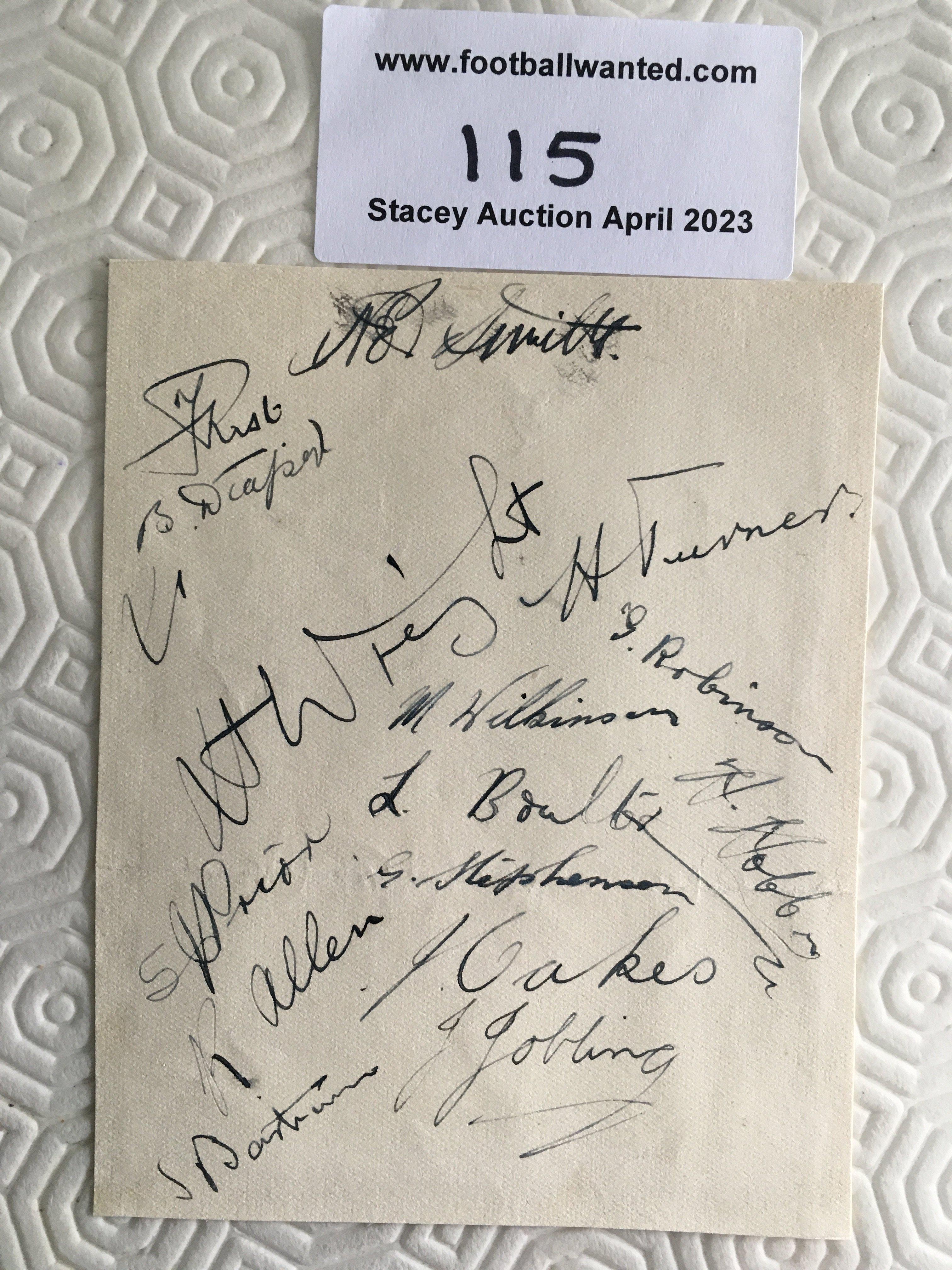 35/36 Charlton Football Autographs: Signed page removed from an autograph book of the team that were runners up to Manchester United. 14 autographs of the team promoted to division one.