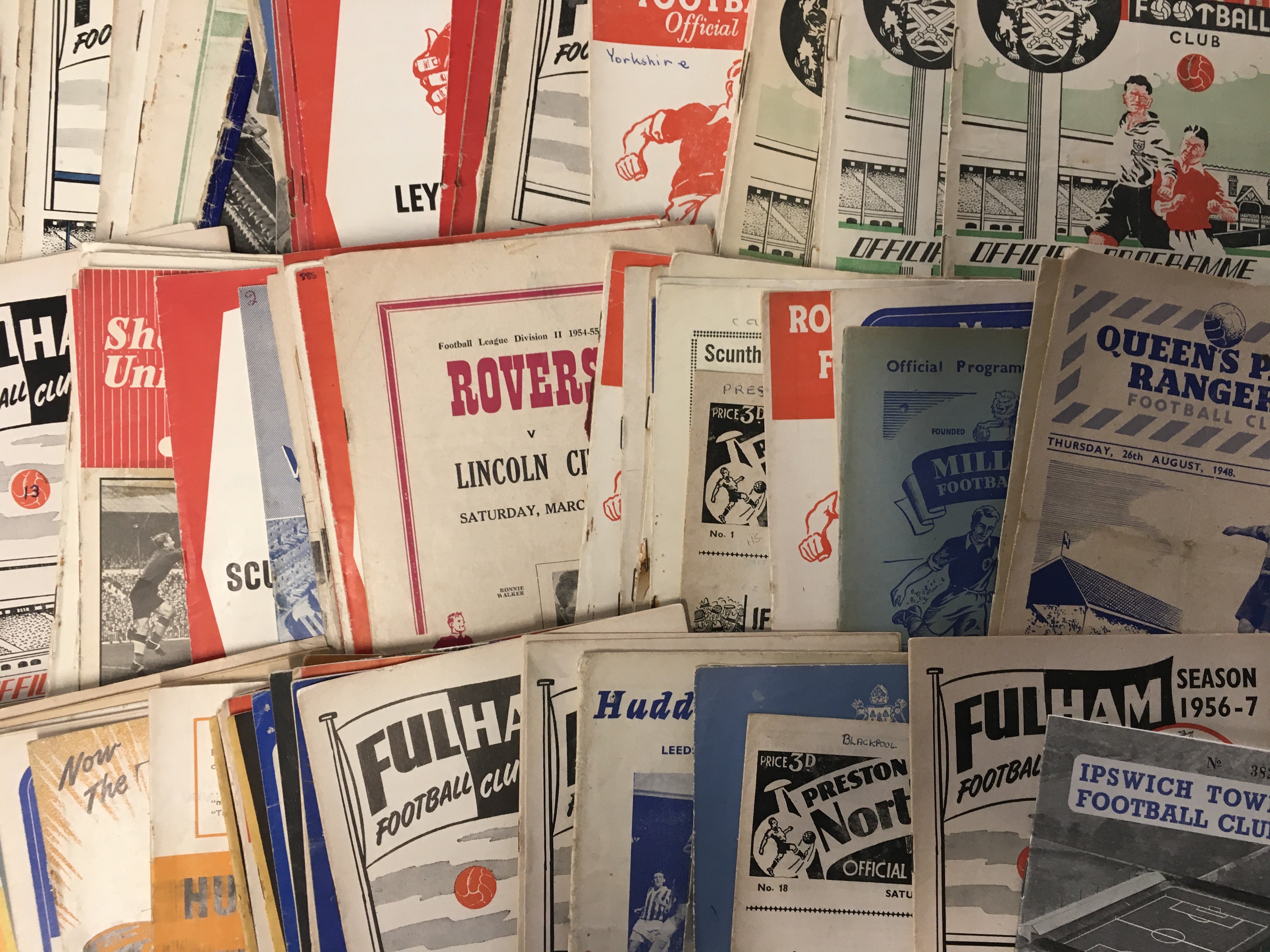 1950s Football Programmes: Spanning the whole decade with many different teams. Good Fulham content. Mixed conditions with quite a few having writing to cover. (150)