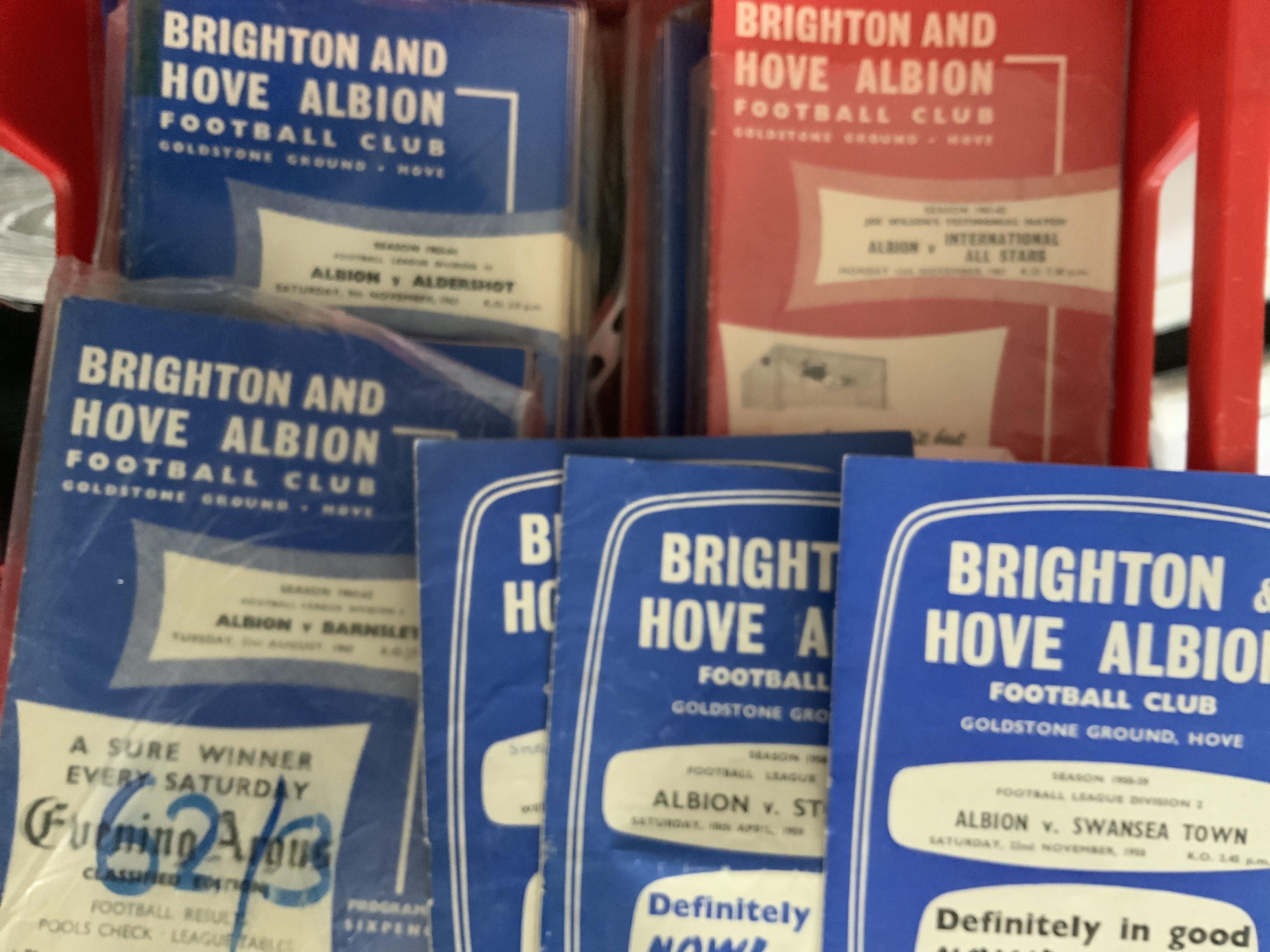 Brighton Home Football Programmes: 61/62 through to 1975 including some complete sets. A few earlier plus the odd friendly etc. Fair/good. (250+)