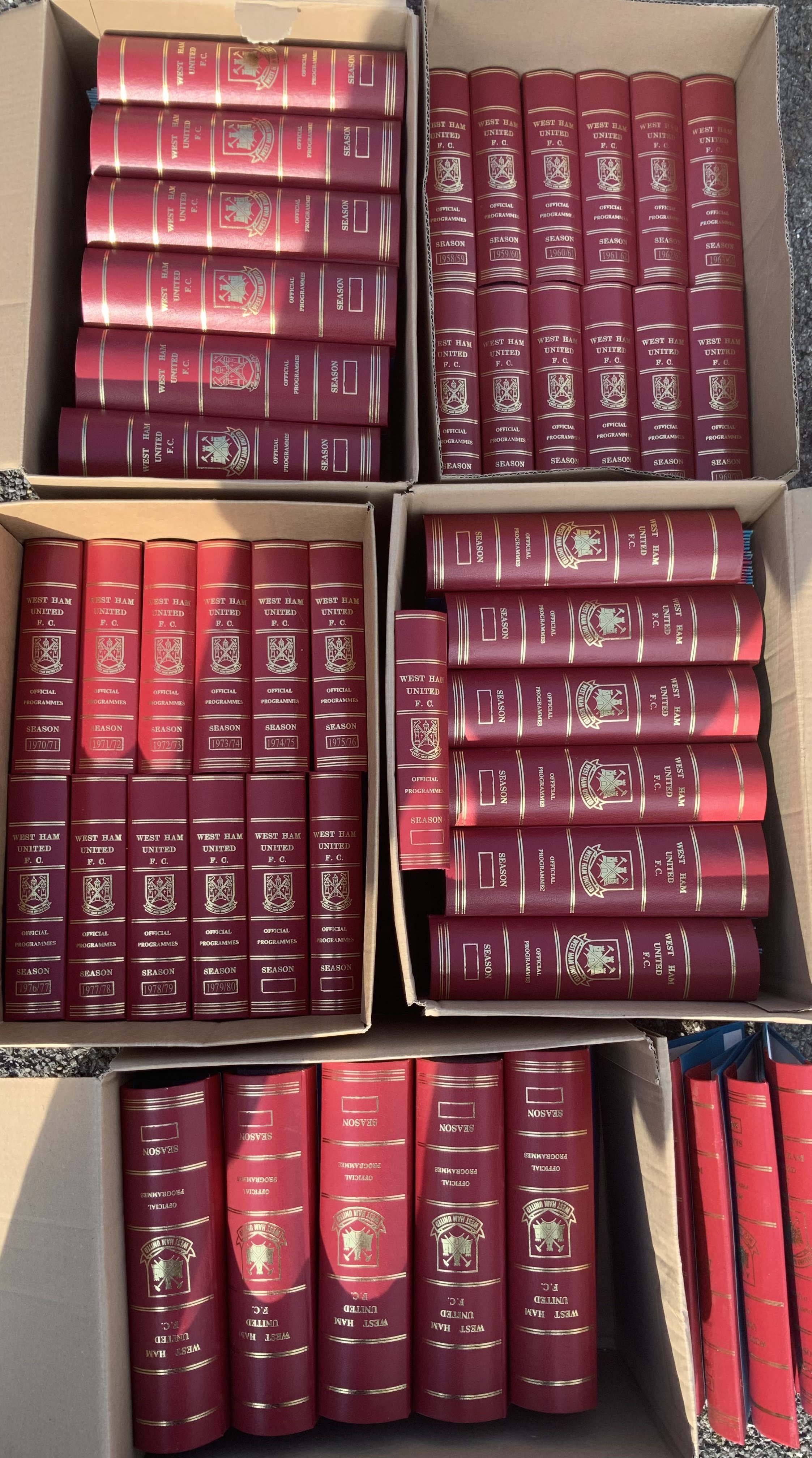 West Ham Complete Football Programme + Binder Collection: 42 official programme binders containing 42 seasons from 58/59 to 99/2000. Please note vendor informs us it contains all league matches but not cup matches which he was starting to collect and appear in the next lot. There are 4 spare binders. Excellent.
