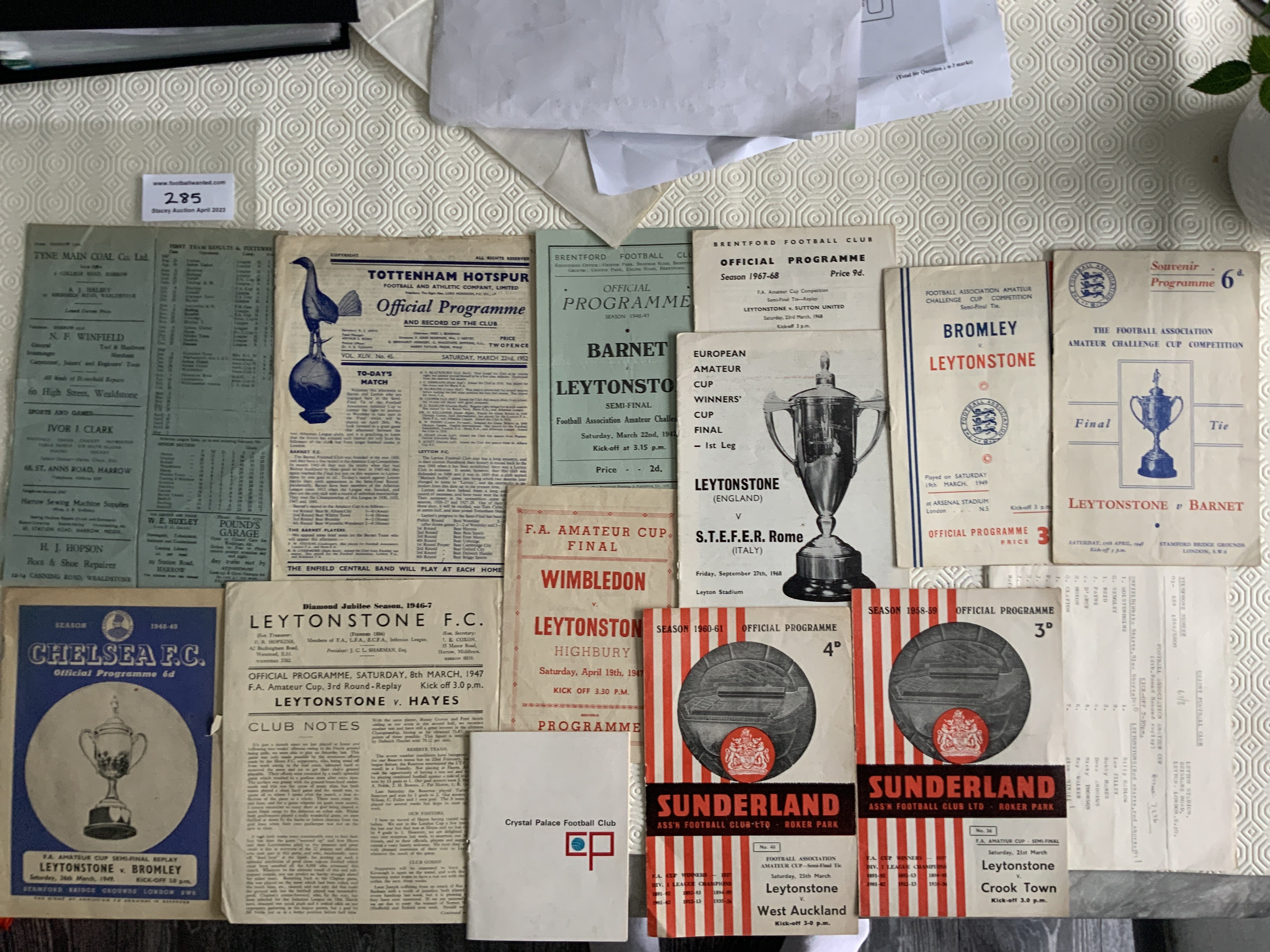 Leytonstone Big Match Football Programme Collection: Amateur cup finals for 48 + 49 with a 47 pirate. Semi finals at Sunderland 59 + 61 plus at Brentford in 47, Chelsea in 49, Tottenham in 52 and more. Very good. (14)