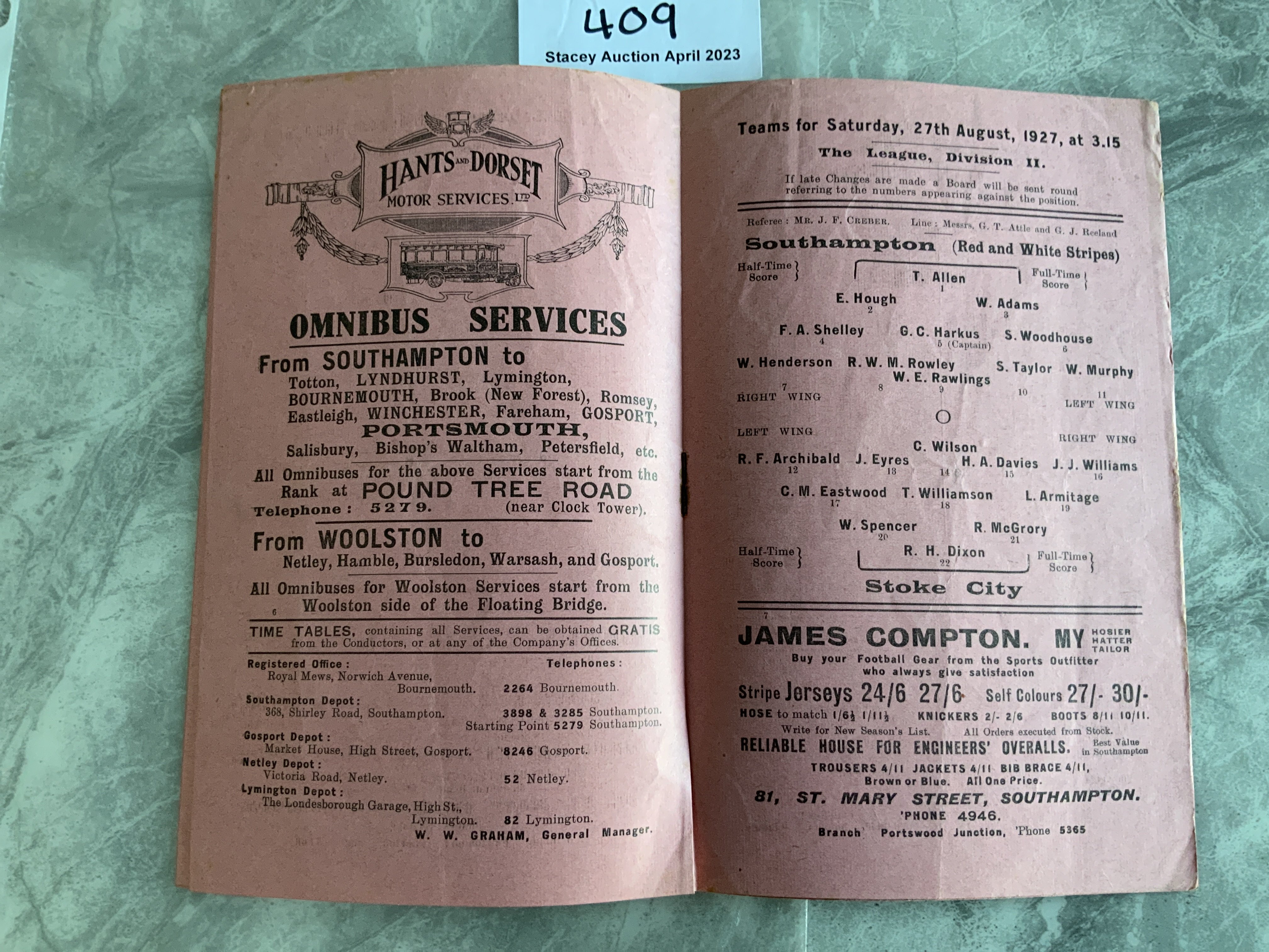 1927 - 1928 Southampton v Stoke City Football Programme: Very good condition with no team changes. Light fold.