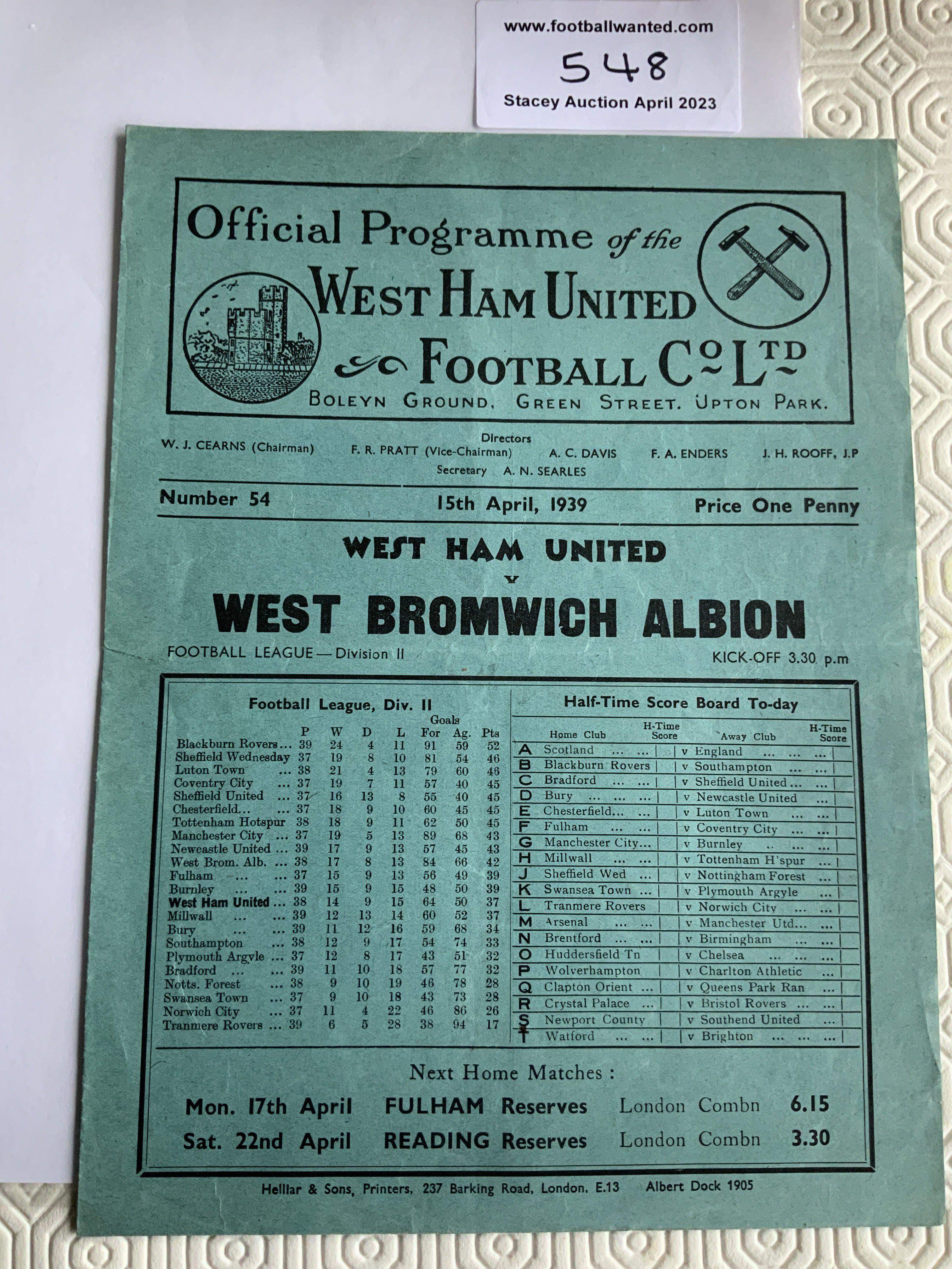 38/39 West Ham v West Brom Football Programme: Very good condition league match with no team changes.