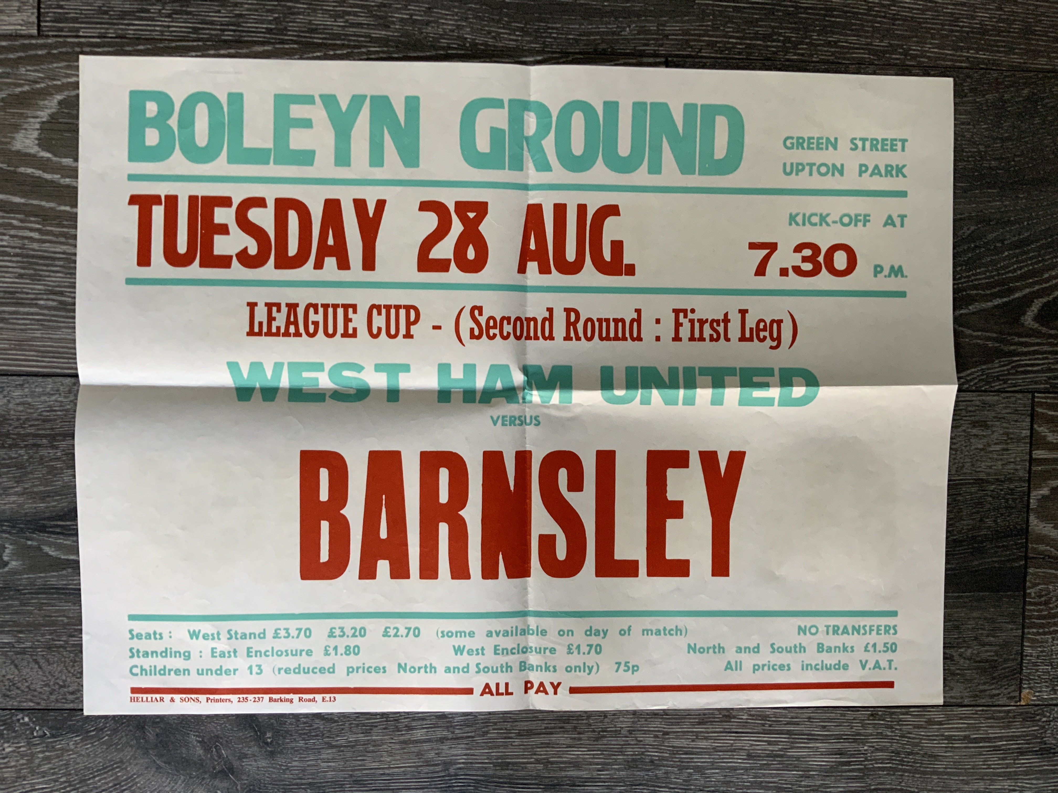 79/80 West Ham v Barnsley Football Poster: Excellent condition folded into 4 measuring 20 x 15 inches. League Cup 2nd round dated 28 8 1979.