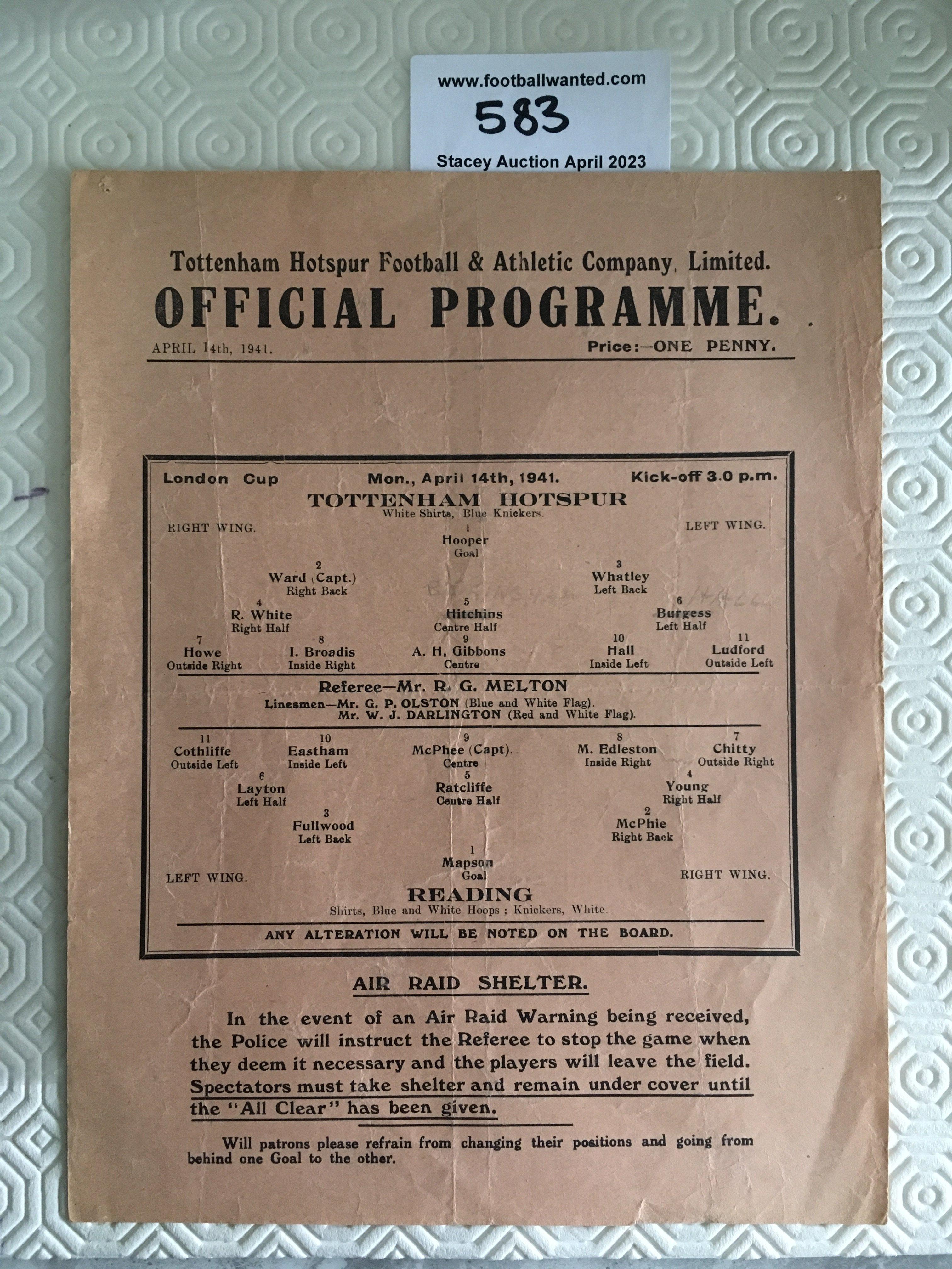 40/41 Tottenham v Reading Football Programme: Good condition single sheet London Cup match with no team changes. Light creasing.