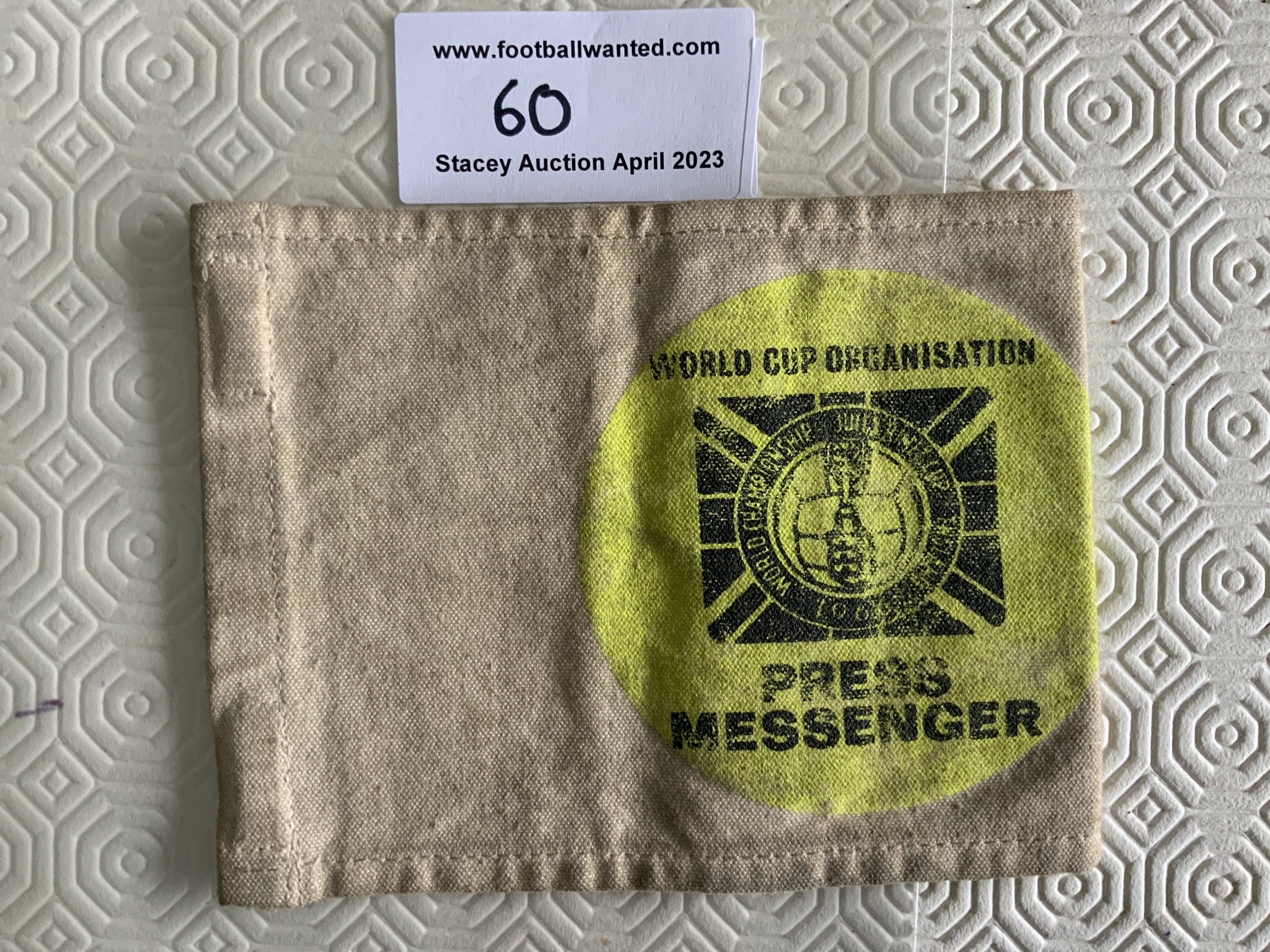 1966 World Cup Press Messenger Armband: Thick cloth with elastic so one size can fit all. World Cup logo with words Press Messenger below. Rare item.