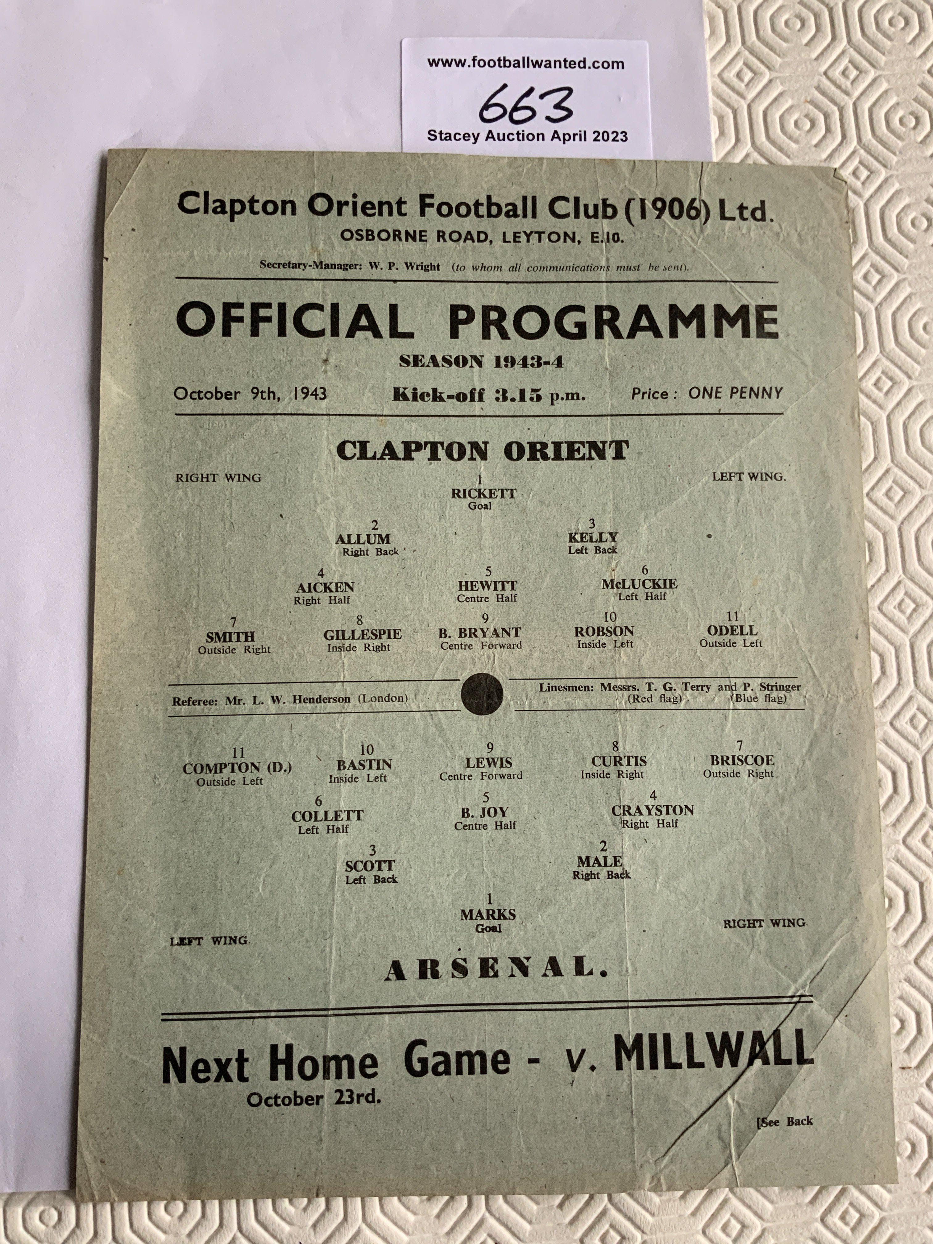 43/44 Clapton Orient v Arsenal Football Programme: Fair condition with no team changes dated 9 10 1943. Folding.