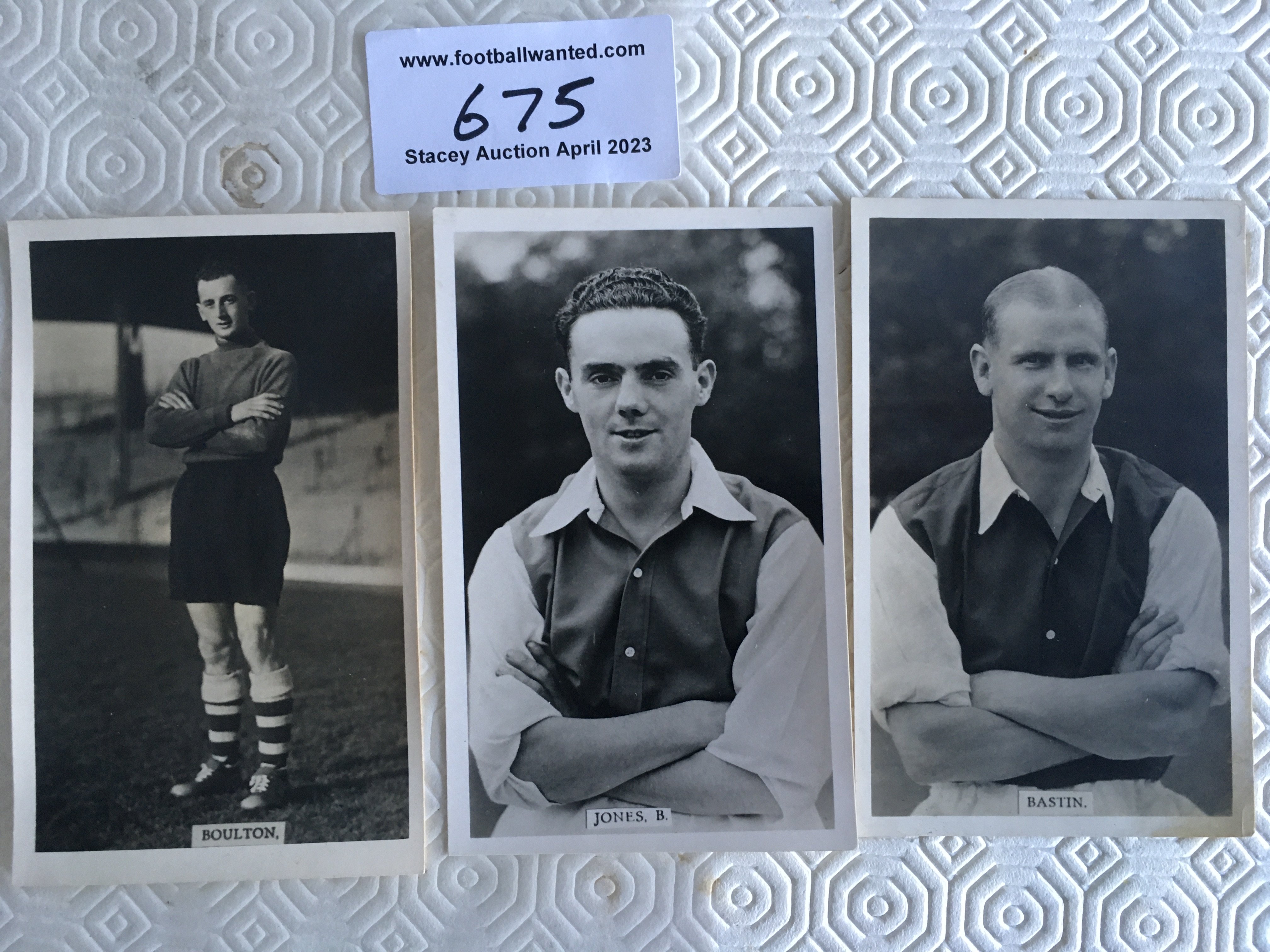 Arsenal Pre War Football Player Postcards: Good condition postcards with press stamps to rear. Three individual players include B Jones Boulton and Bastin. One has evidence or previously being stuck down. (3)