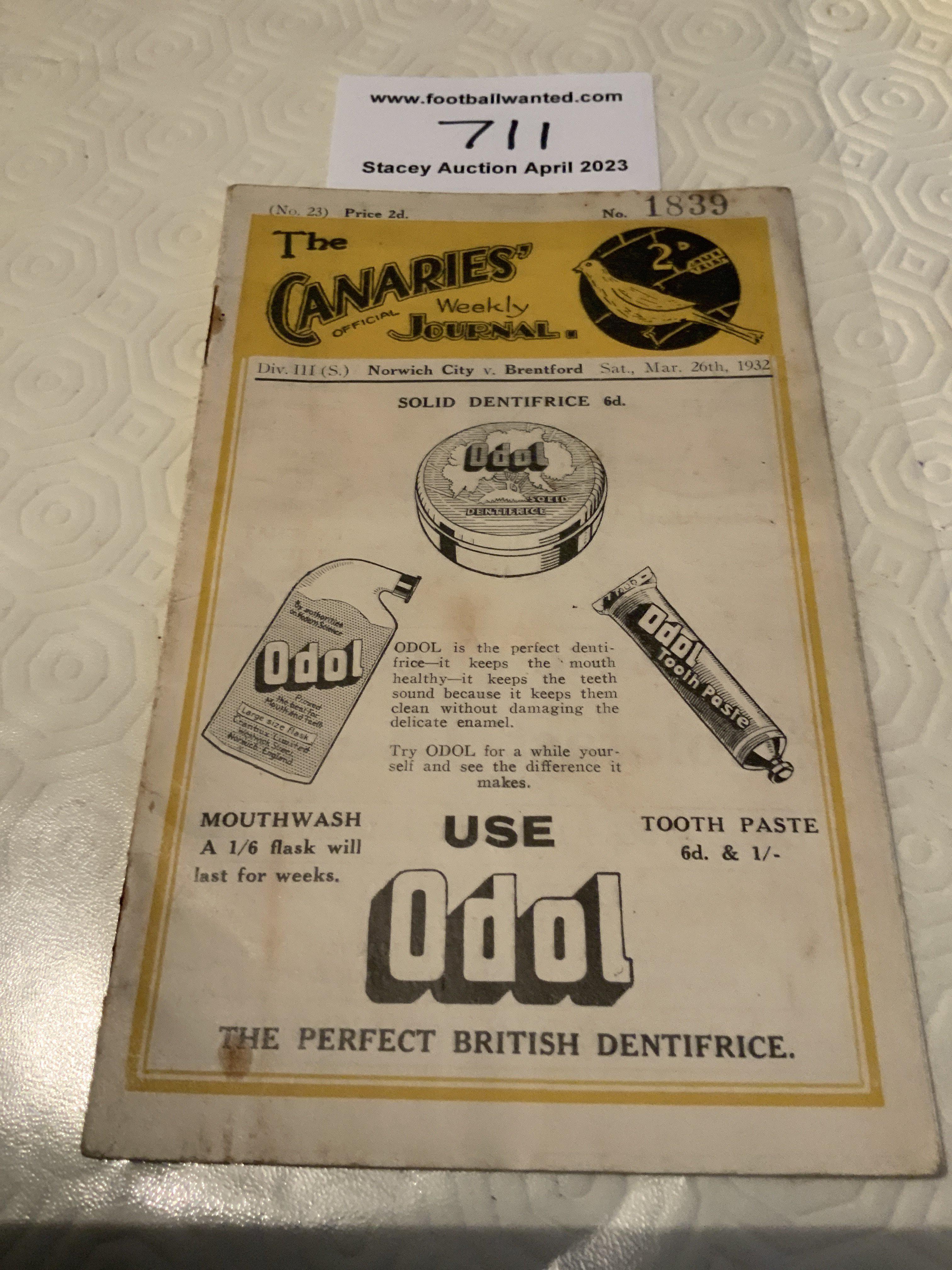 31/32 Norwich City v Brentford Football Programme: Good condition league match with no team changes. Rusty staples holding firm.