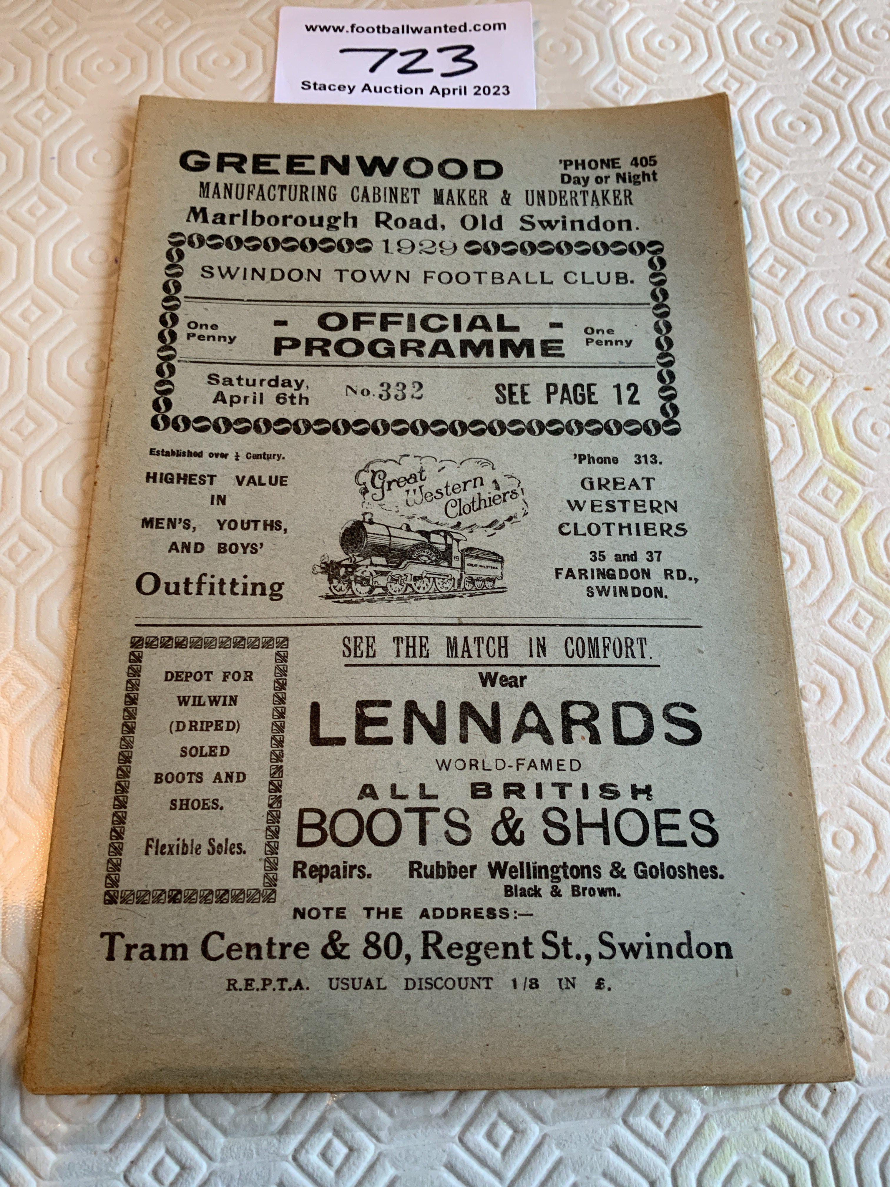 28/29 SwIndon Town v Brentford Football Programme: Excellent condition league match with no team changes. Staple removed not rotted away.