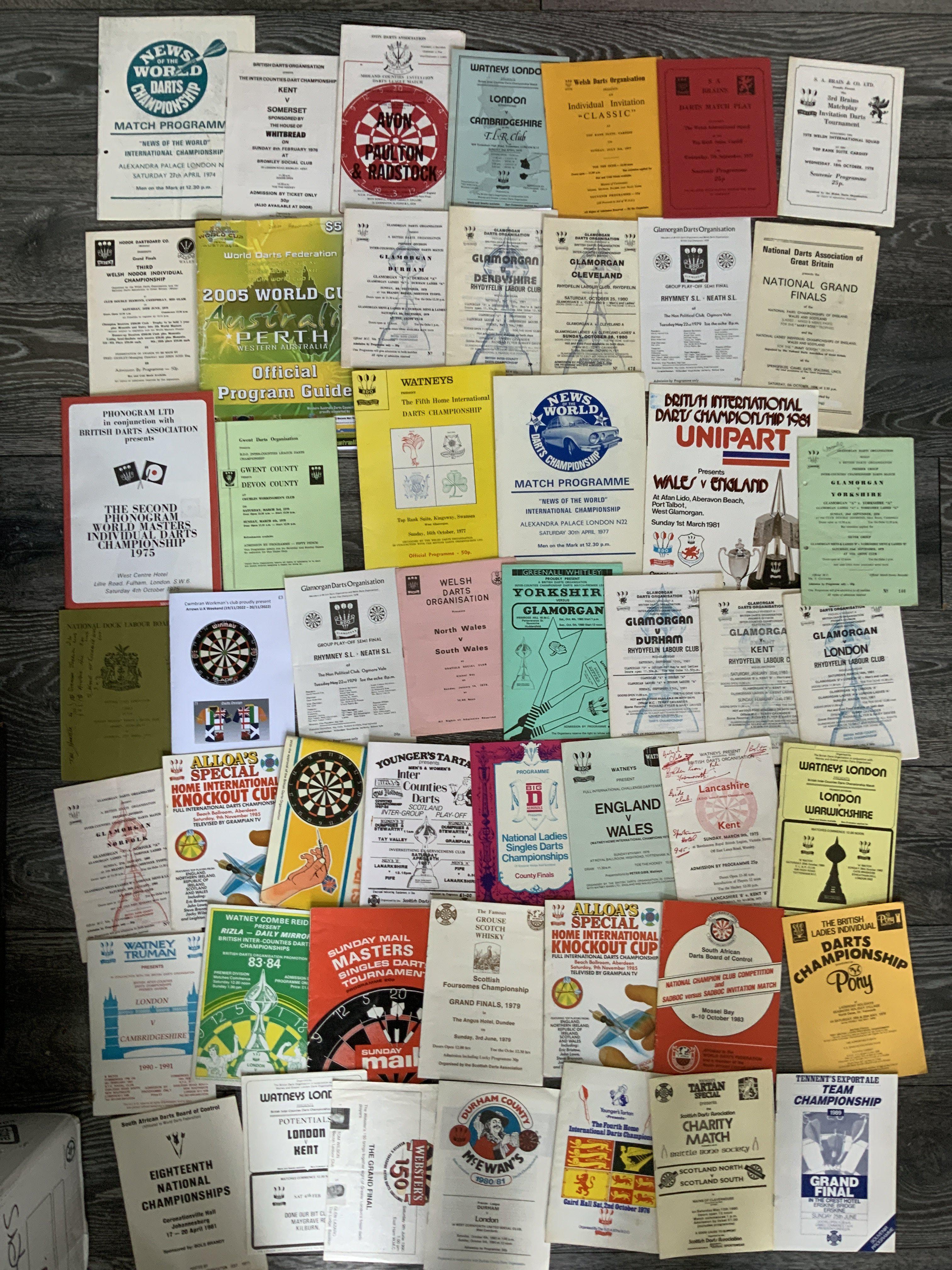 Dart Programmes: From the 70s onwards to include World Finals Internationals World Masters British Gold Cup Representative Games Inter Counties and more. Noted 1974 NDA Pairs finals, 1975 World Masters 1974 NOTW final. Over 100 with results often filled in. Good condition.