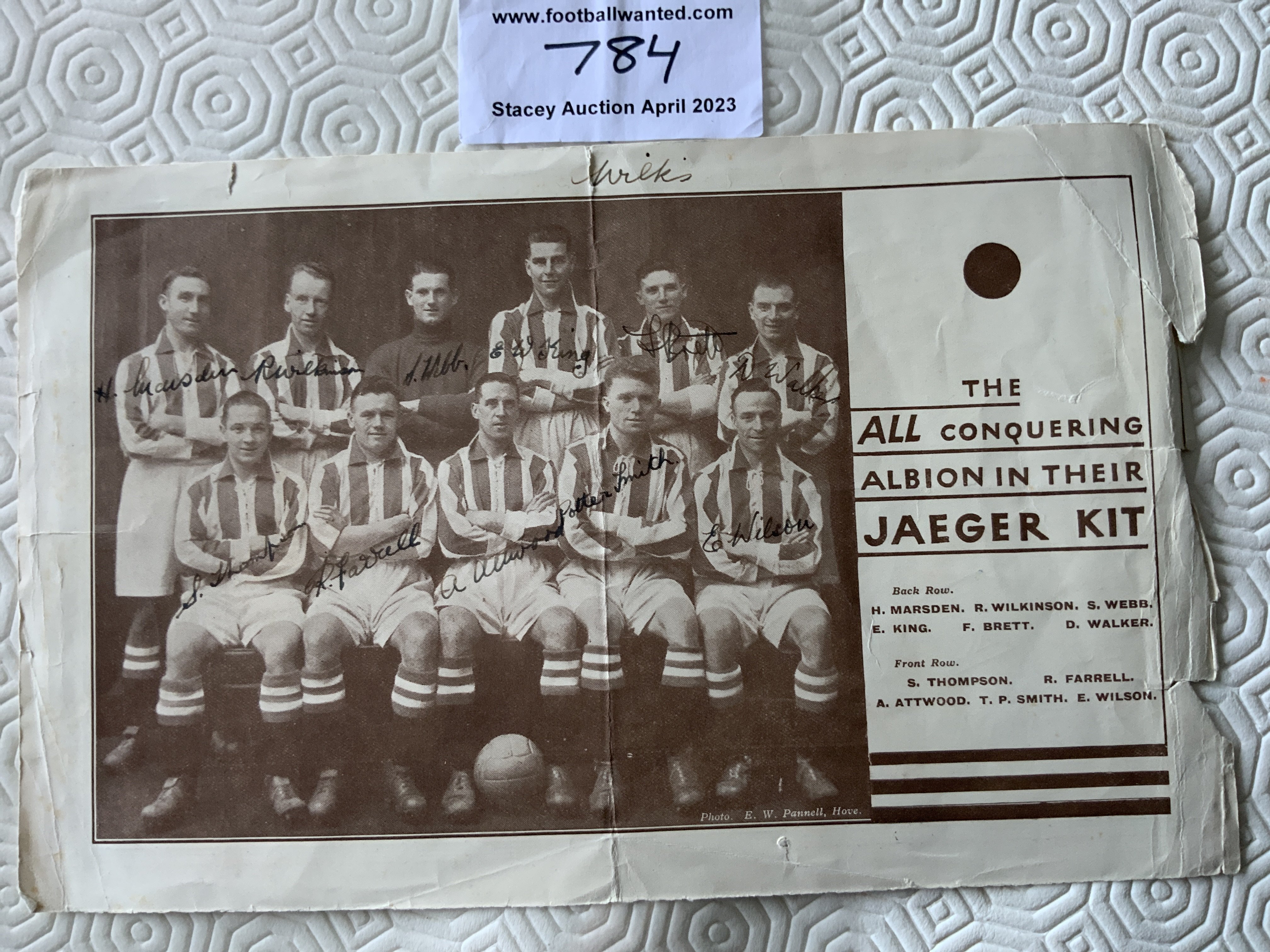 32/33 Brighton v West Ham FA Cup Signed Football Programme: Front cover only with page 2 being a picture of the 11 Brighton players of which all have hand signed. Fold and tears to top.