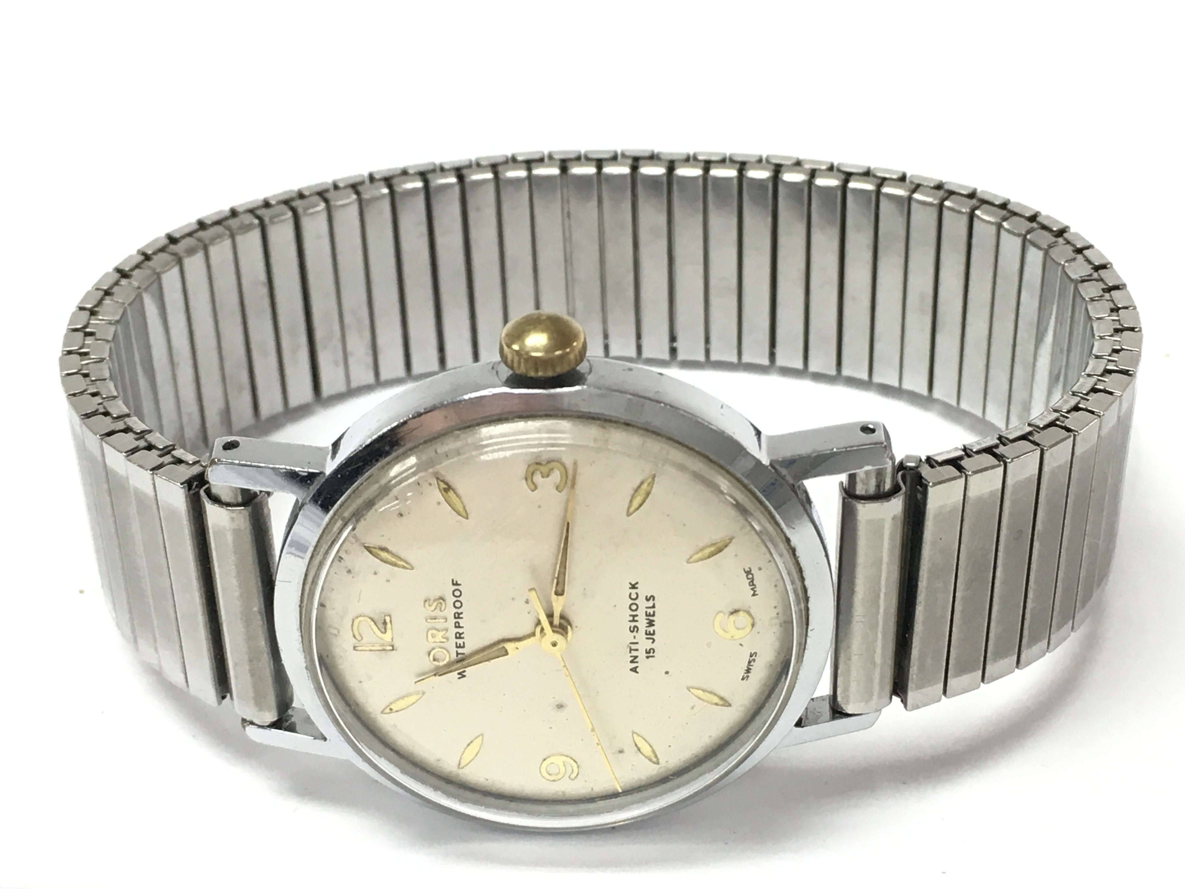 A vintage Oris 15 jewel anti shock stainless steel watch, 33mm case (seen working )