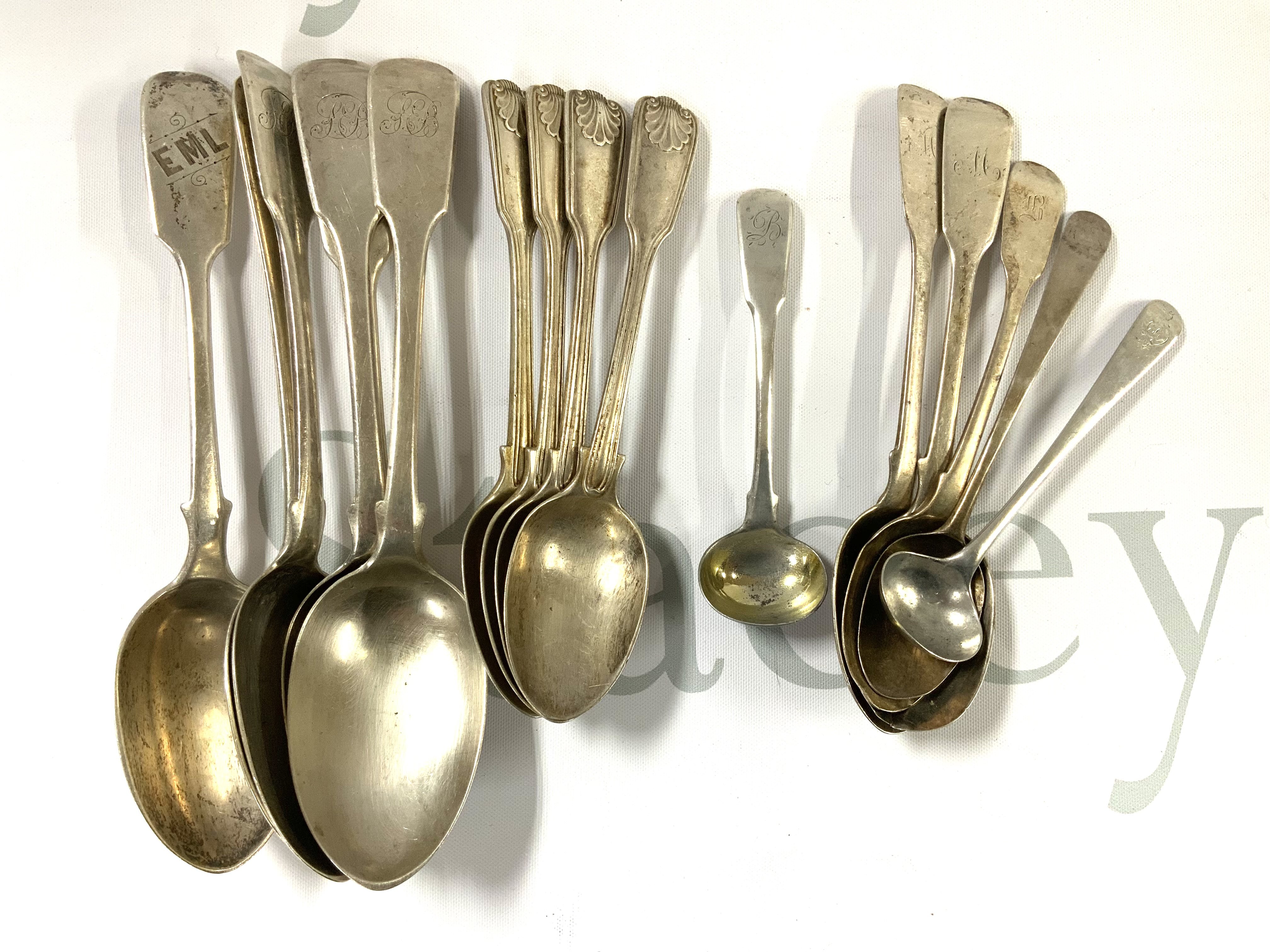 A small collection of hallmarked silver cutlery, total weight 530g. (A)