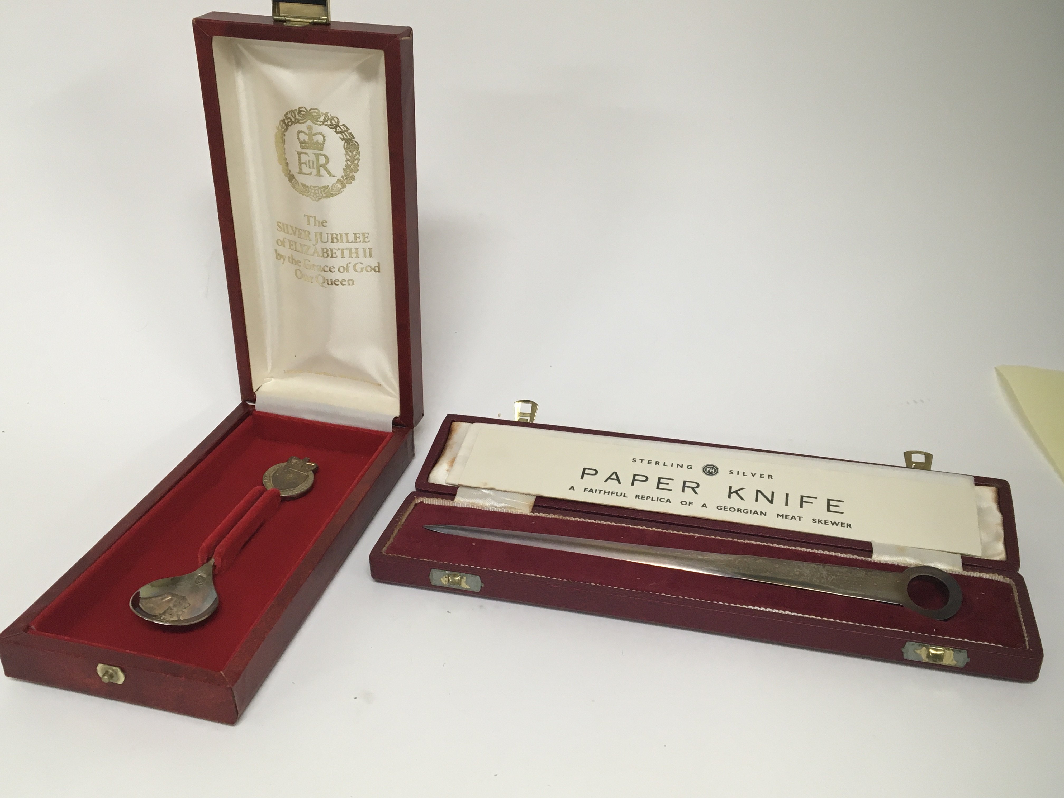 A cased silver paper knife and a silver Jubilee commemorative spoon (2)