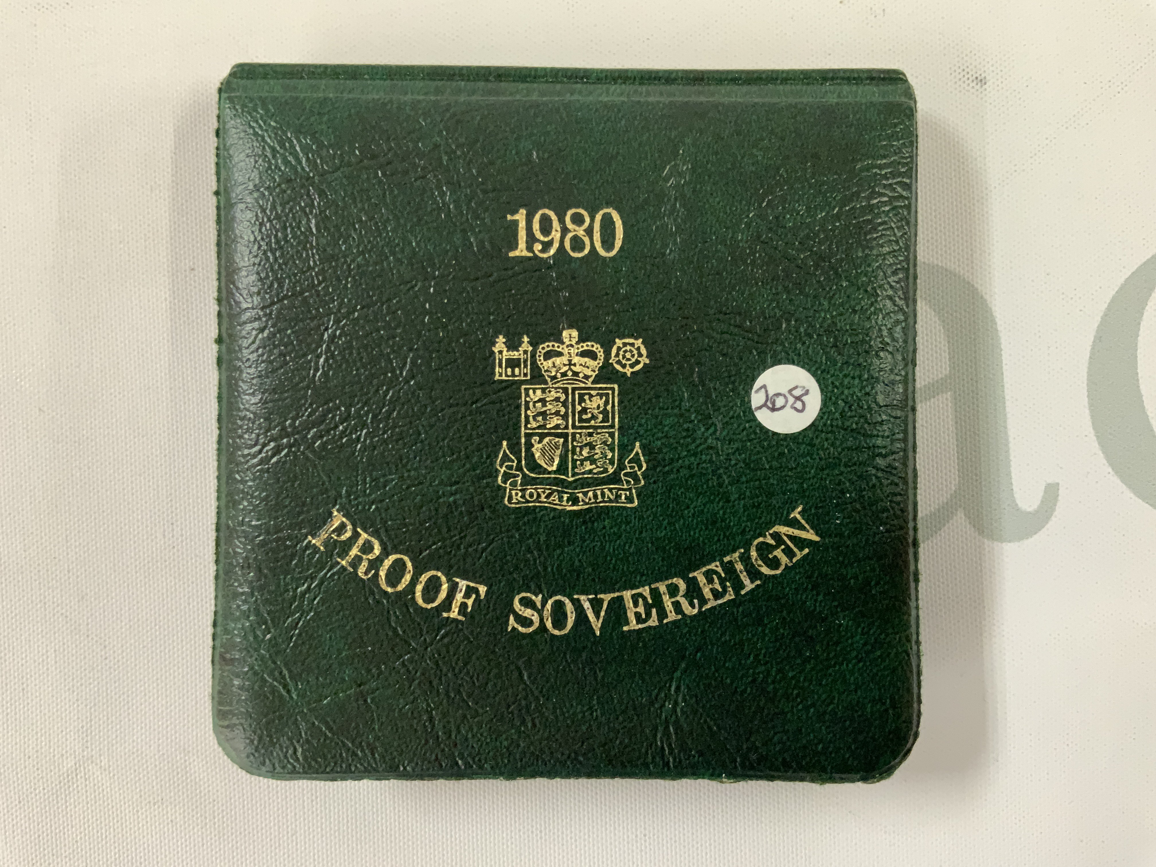 Elizabeth II 1980 proof gold sovereign in case. (A)