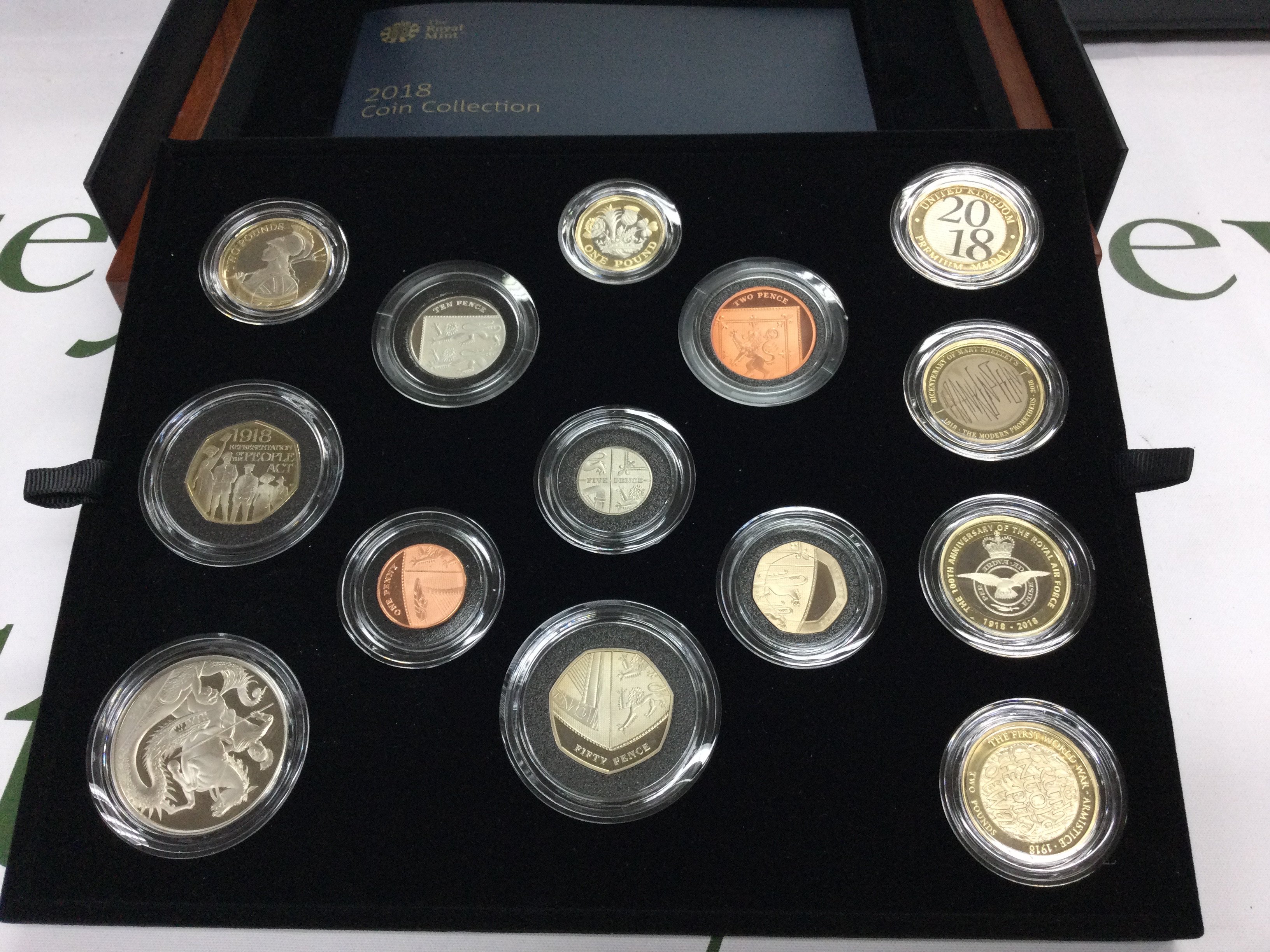 2018 United Kingdom premium proof coin set. Postage B