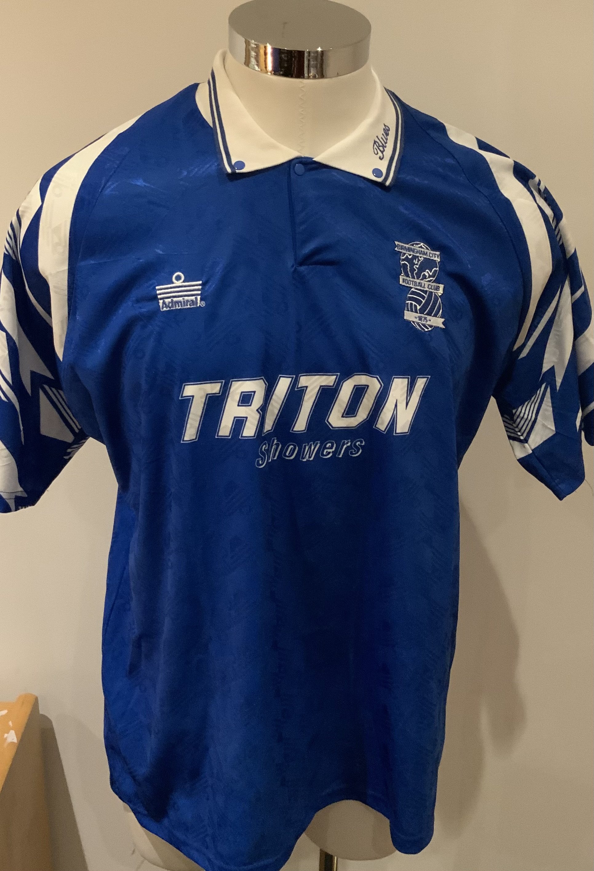 Birmingham City 1993 - 1994 Football Shirt: Blue short sleeve Admiral shirt with number 34 to rear. 