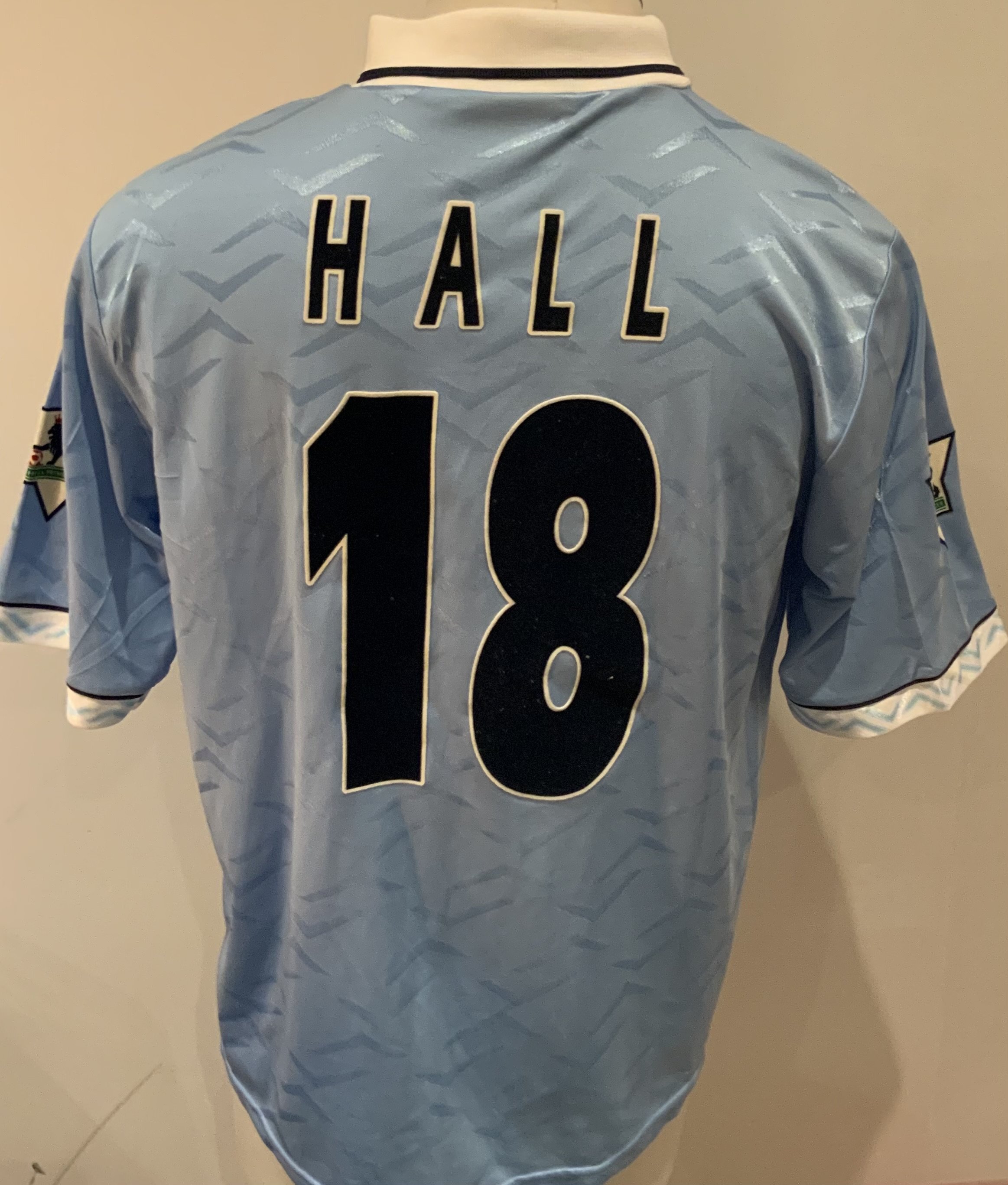 Coventry 1994 - 1995 Match Worn Football Shirt: Blue short sleeve shirt with Premier League badges to sleeves. Hall 18 to rear. 