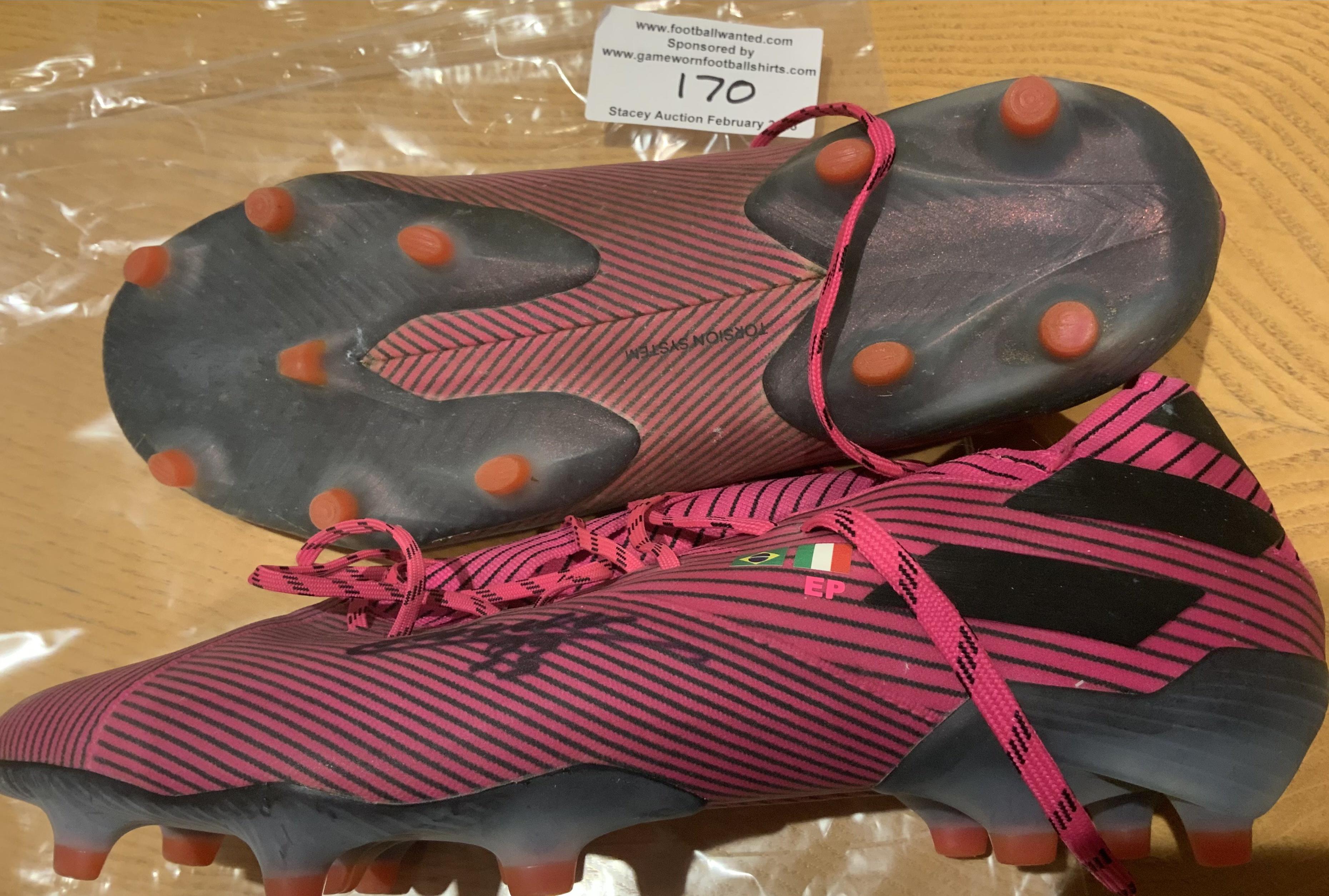 Italy Chelsea And West Ham Match Worn Emerson Signed Football Boots: Both boots are signed by player without dedication. Initials EP embroidered to both boots. Brazil and Italy flags to both also. 