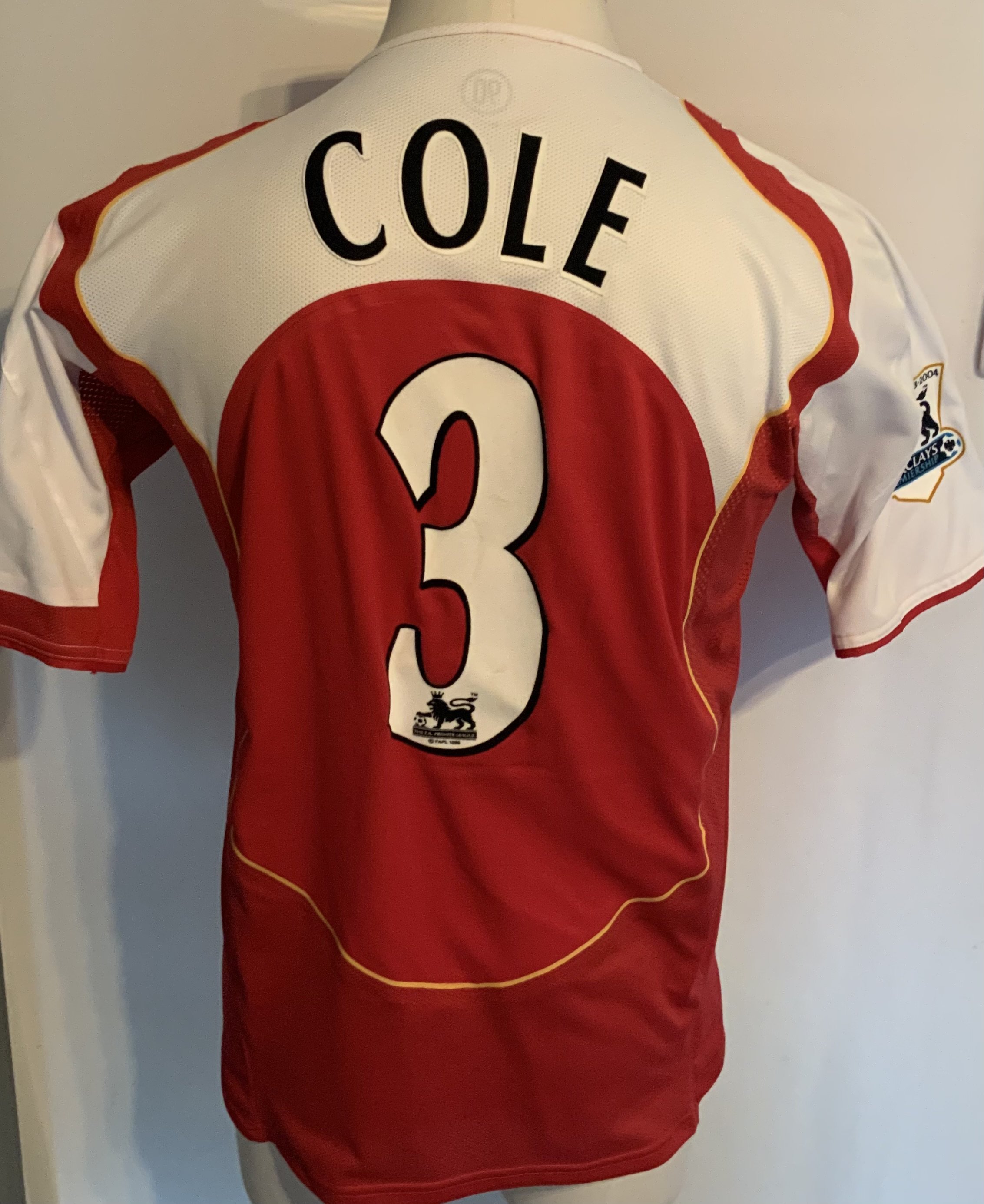 Arsenal 2004 - 2005 Home Match Worn Football Shirt: Red and white short sleeve  Nike shirt with Premier League Champions badging to sleeves. Cole 3 to rear.