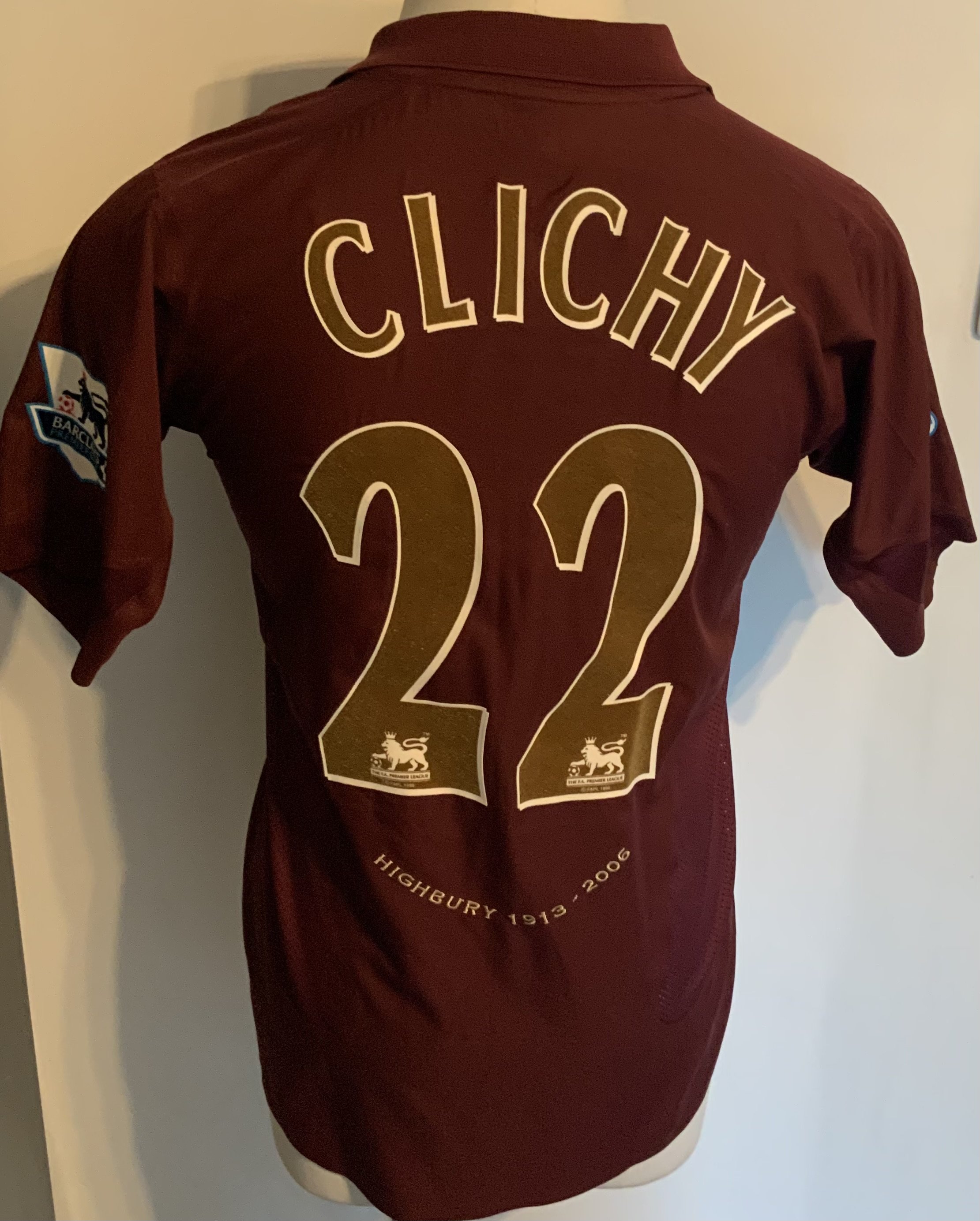 Arsenal 2005 - 2006 Home Match Worn Football Shirt: Redcurrant short sleeve  Nike shirt with Premier League badging to sleeves. Clichy 22 to rear. Final season at Highbury. 