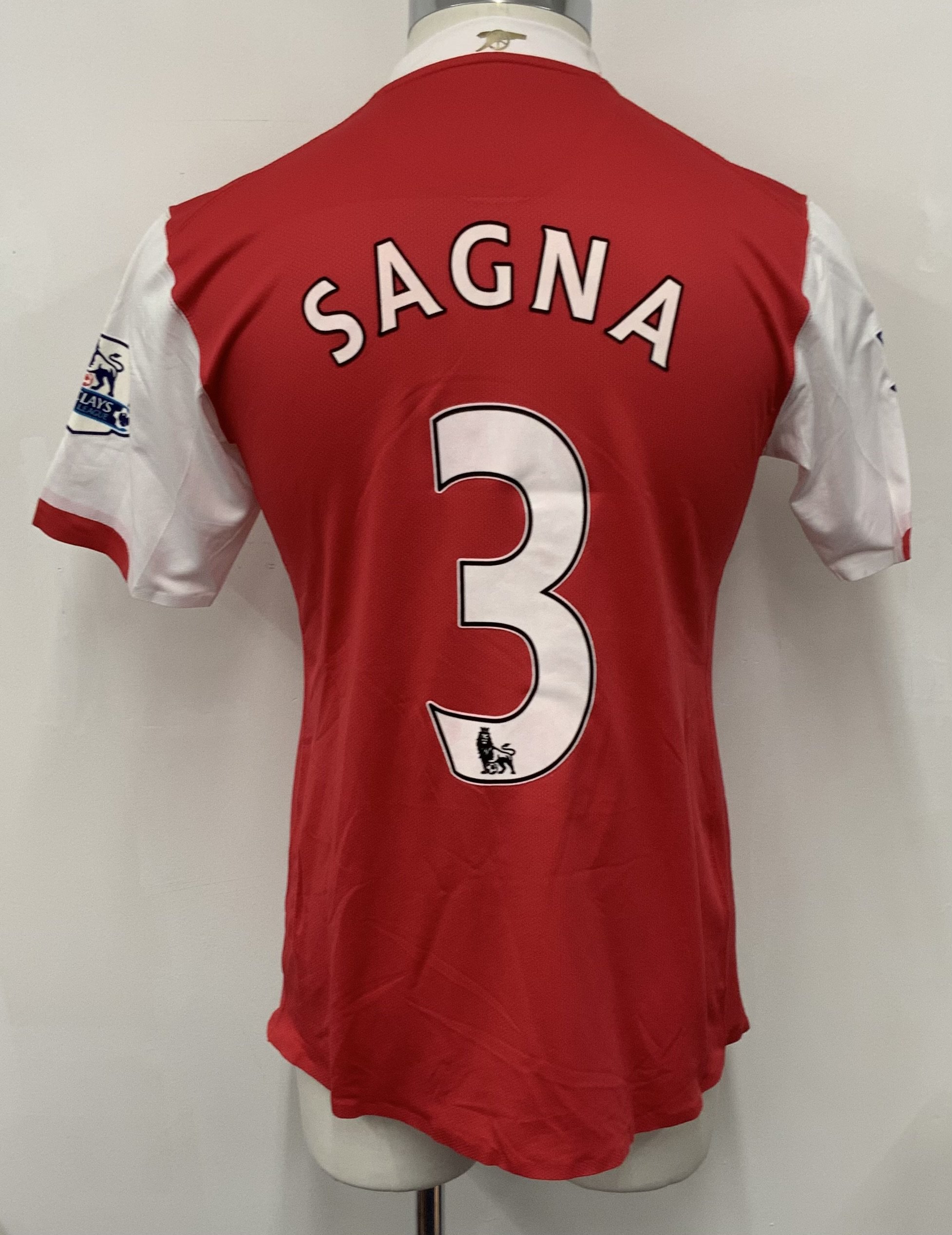 Arsenal 2006 - 2008 Home Match Worn Football Shirt: Red and white short sleeve  Nike shirt with Premier League badging to sleeves. Sagna 3 to rear. 