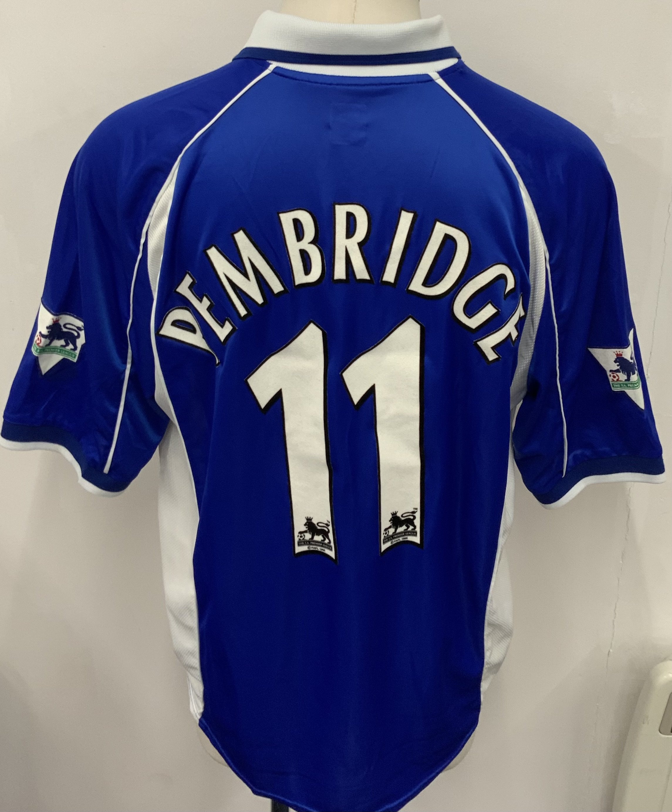 Everton 2001 - 2002 Match Worn Football Shirt: Blue short sleeve shirt with Premier League badging to sleeves. Pembridge 11 to rear. 