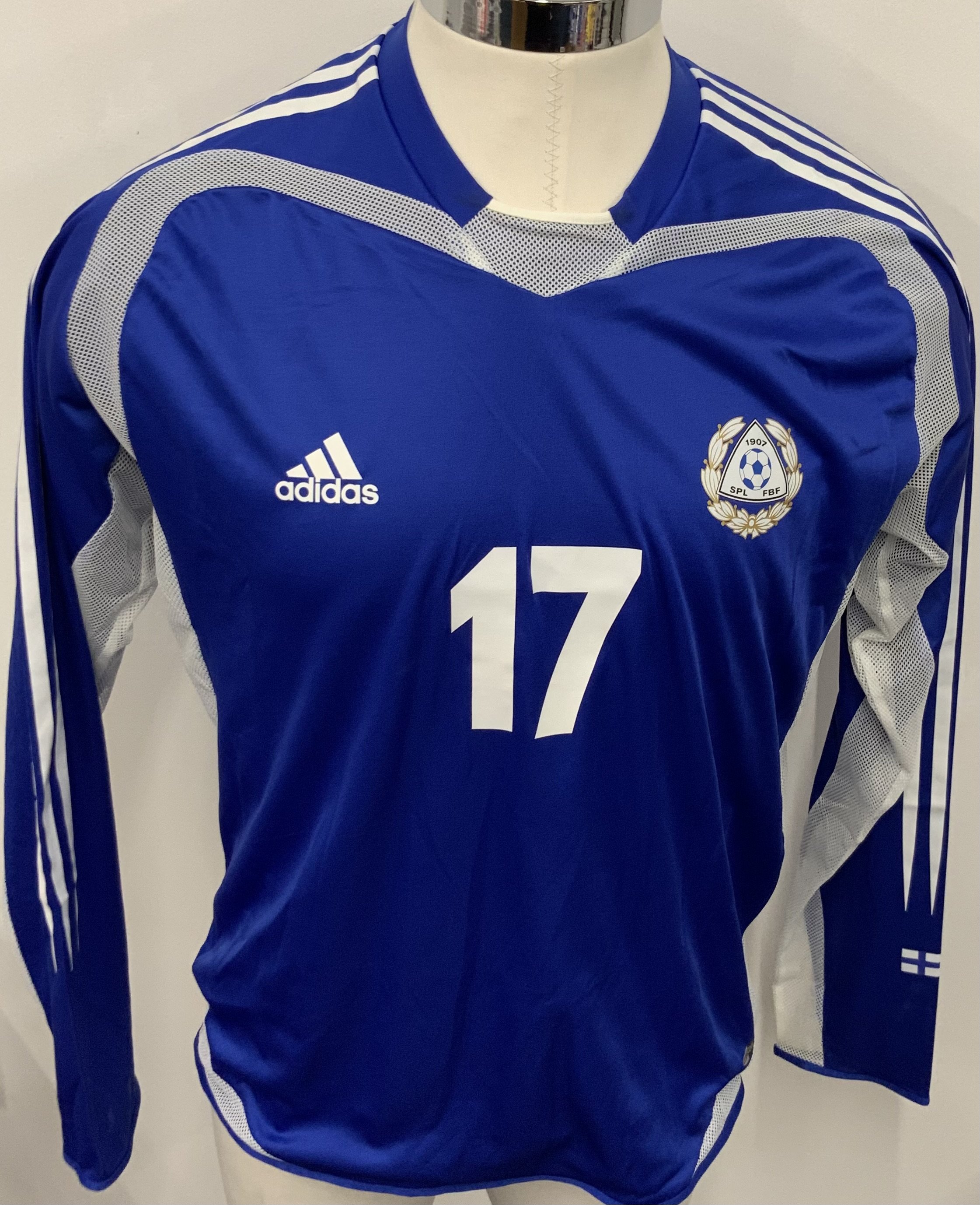 Finland 2004 Match Worn Football Shirt: Blue long sleeve away shirt. Number 17. 