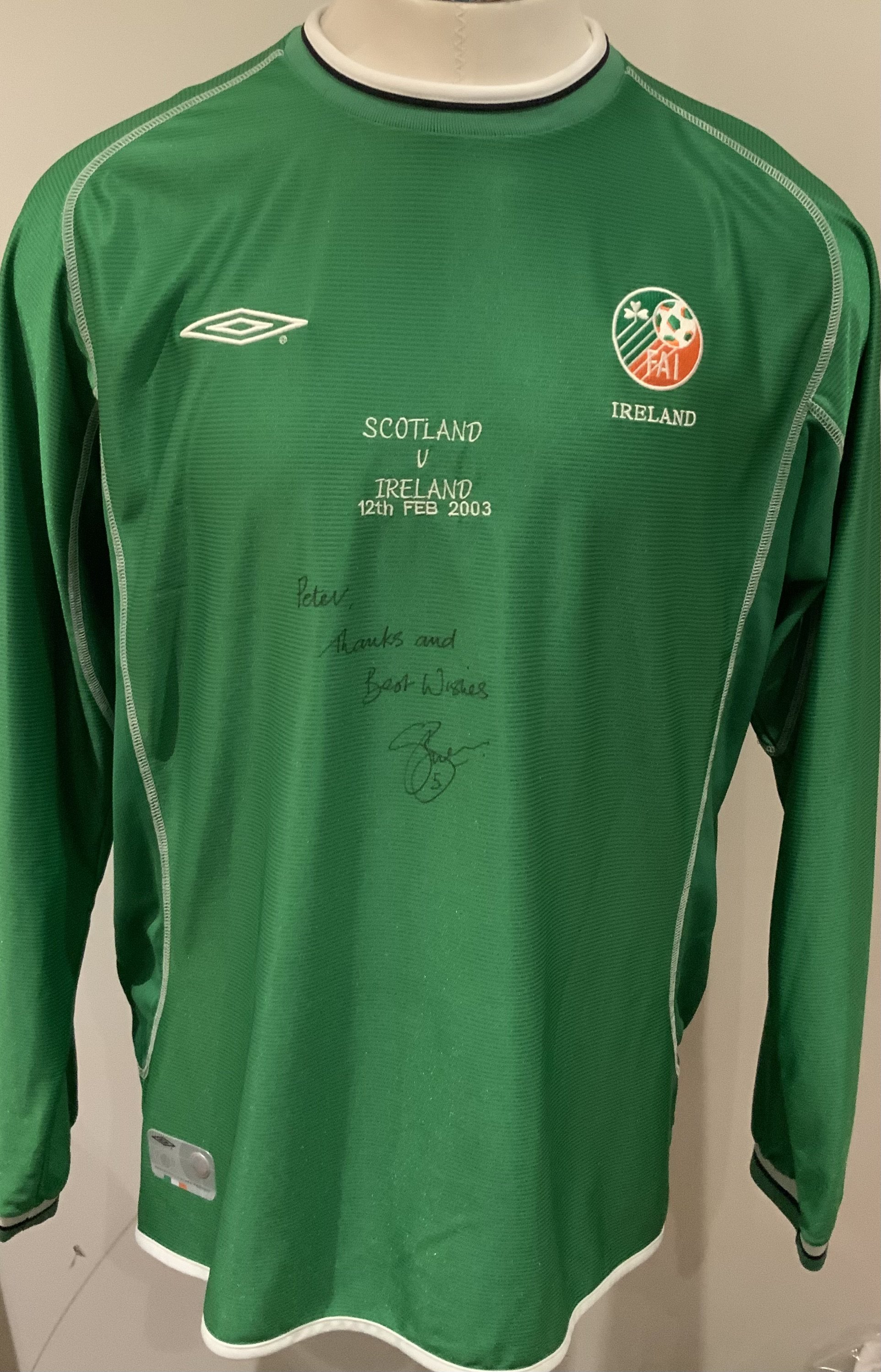 Republic of Ireland Match Issued Football Shirt: Green long sleeve shirt with number 5 to rear. Issued to Gary Breen v Scotland on 12 February 2003. Match details embroidered to front. Shirt is signed by the player with dedication. 