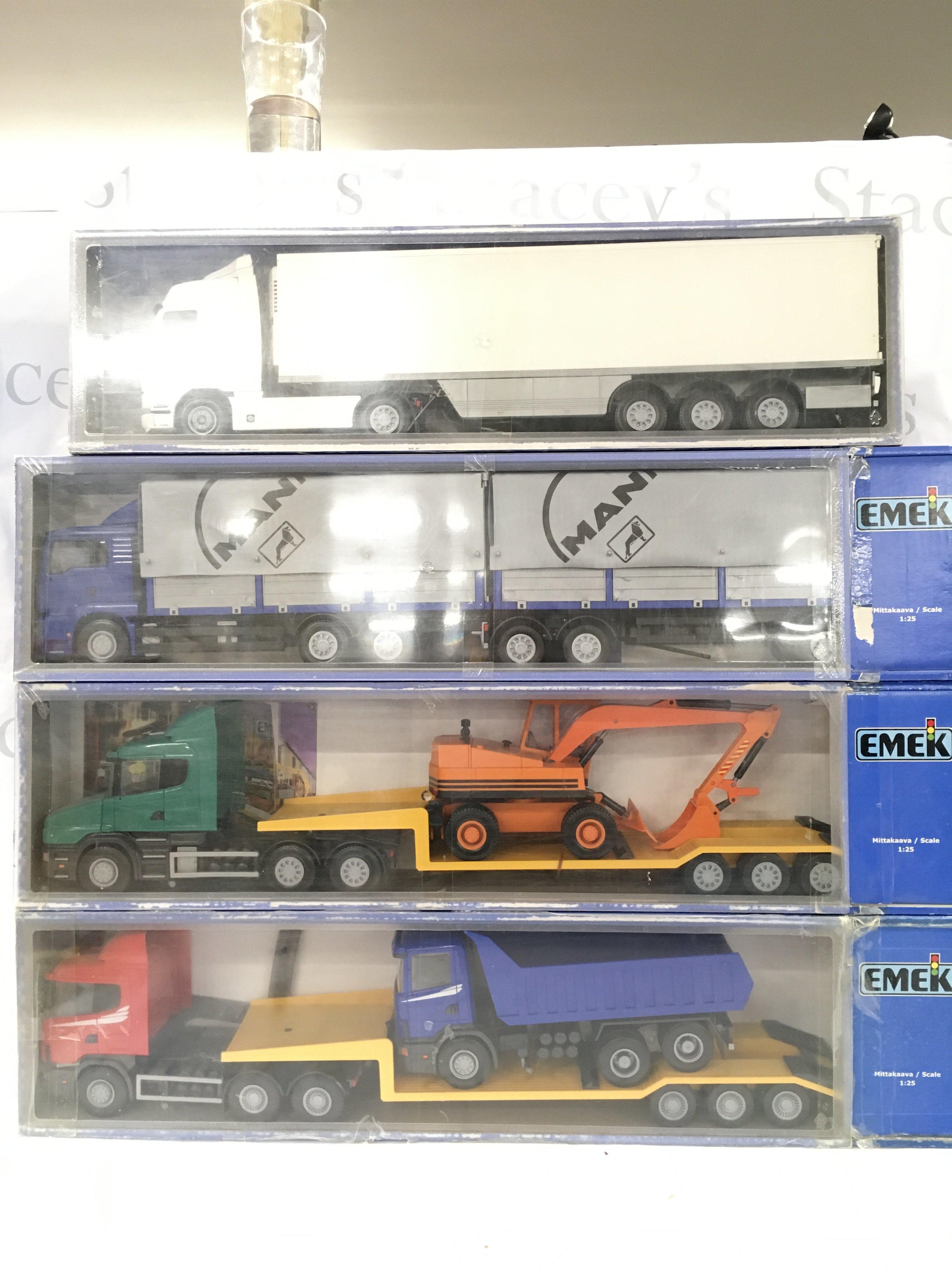 4 X Boxed Emek Trucks 1/25 Scale. (4).