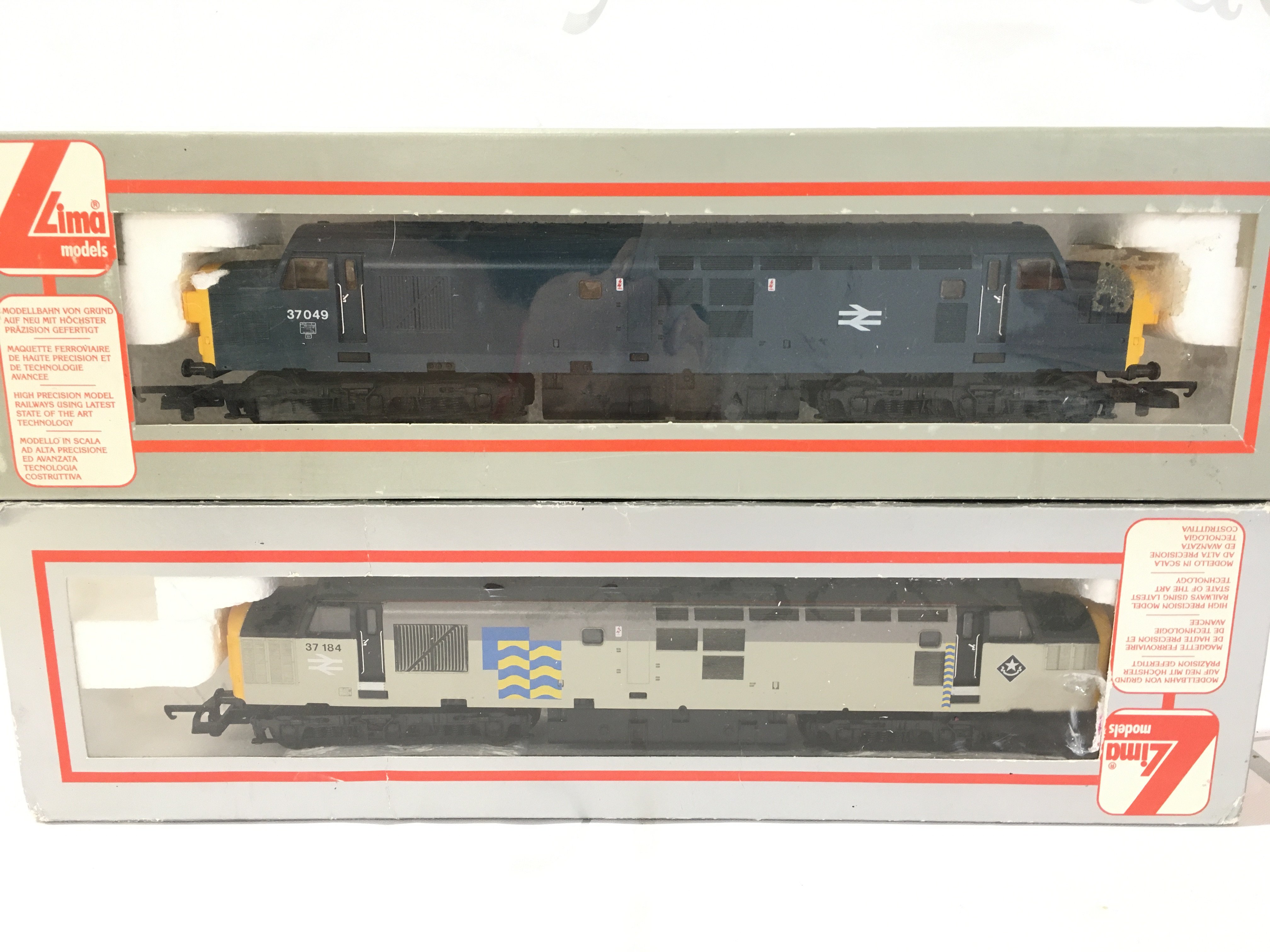 2 Boxed Lima 00 Gauge Diesel Locomotives. No Reserve.