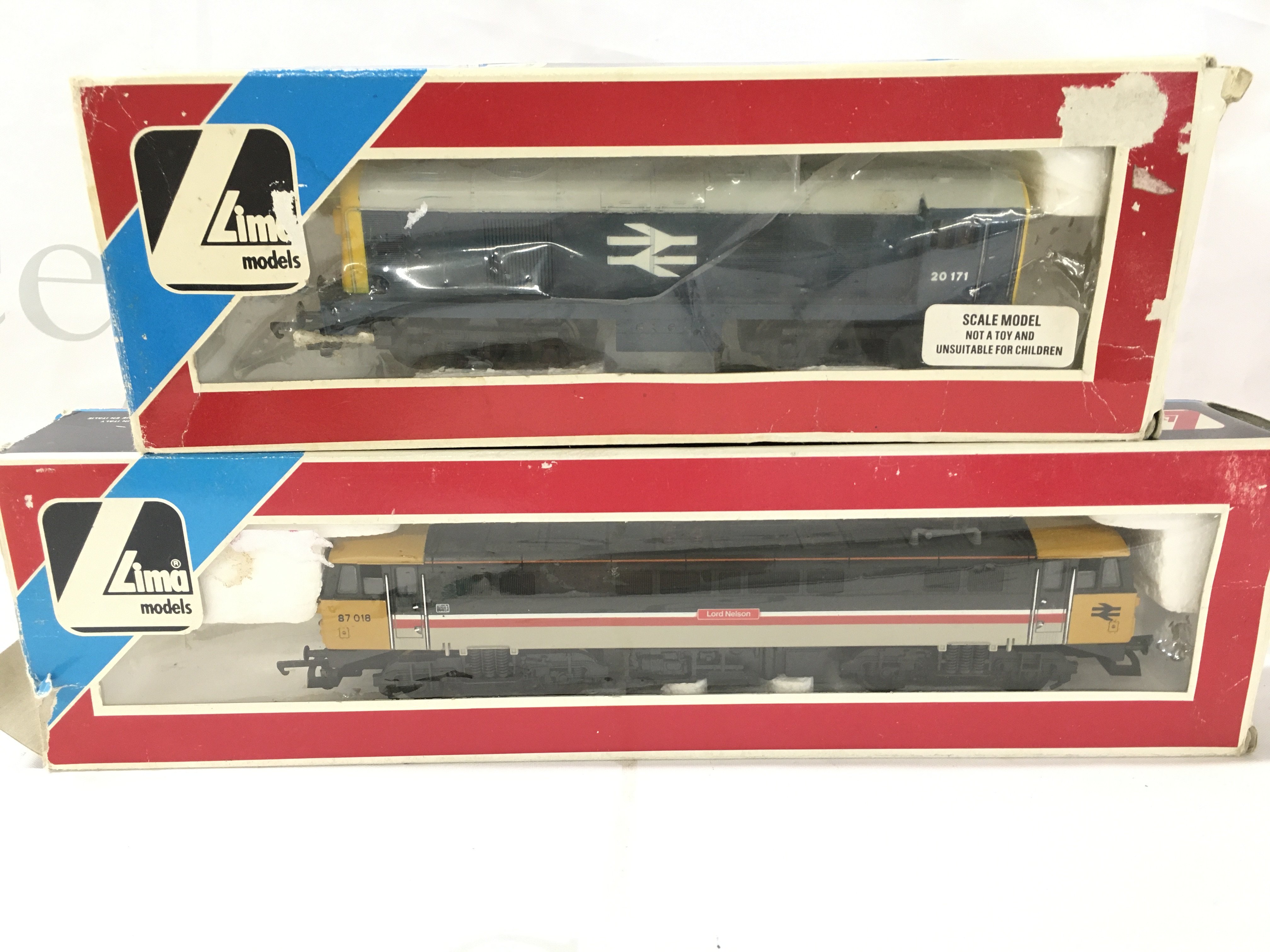 2 Boxed Lima 00 Gauge Diesel Locomotives. No Reserve.