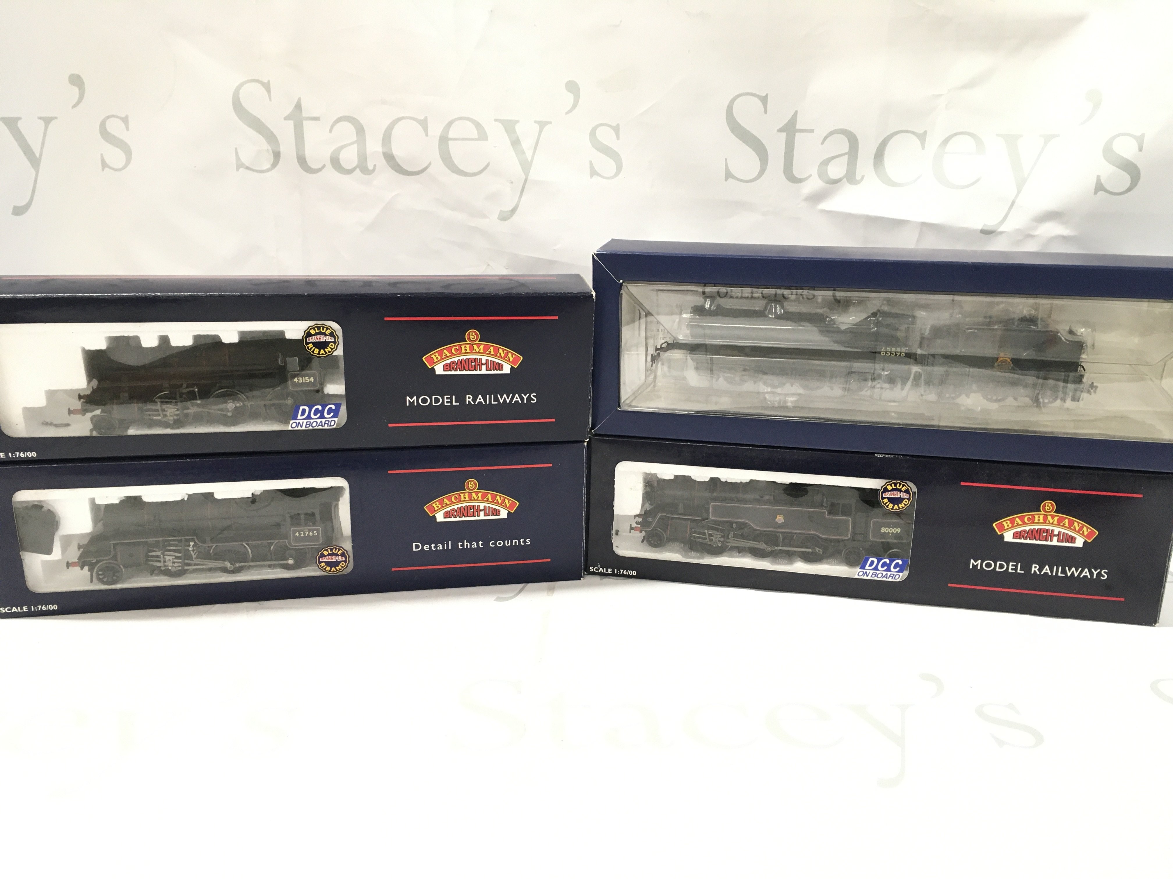 4 X Boxed 00 Gauge Bachmann Locomotives. #s 32-586DC. 32-176. 32-350DC And 31-004.