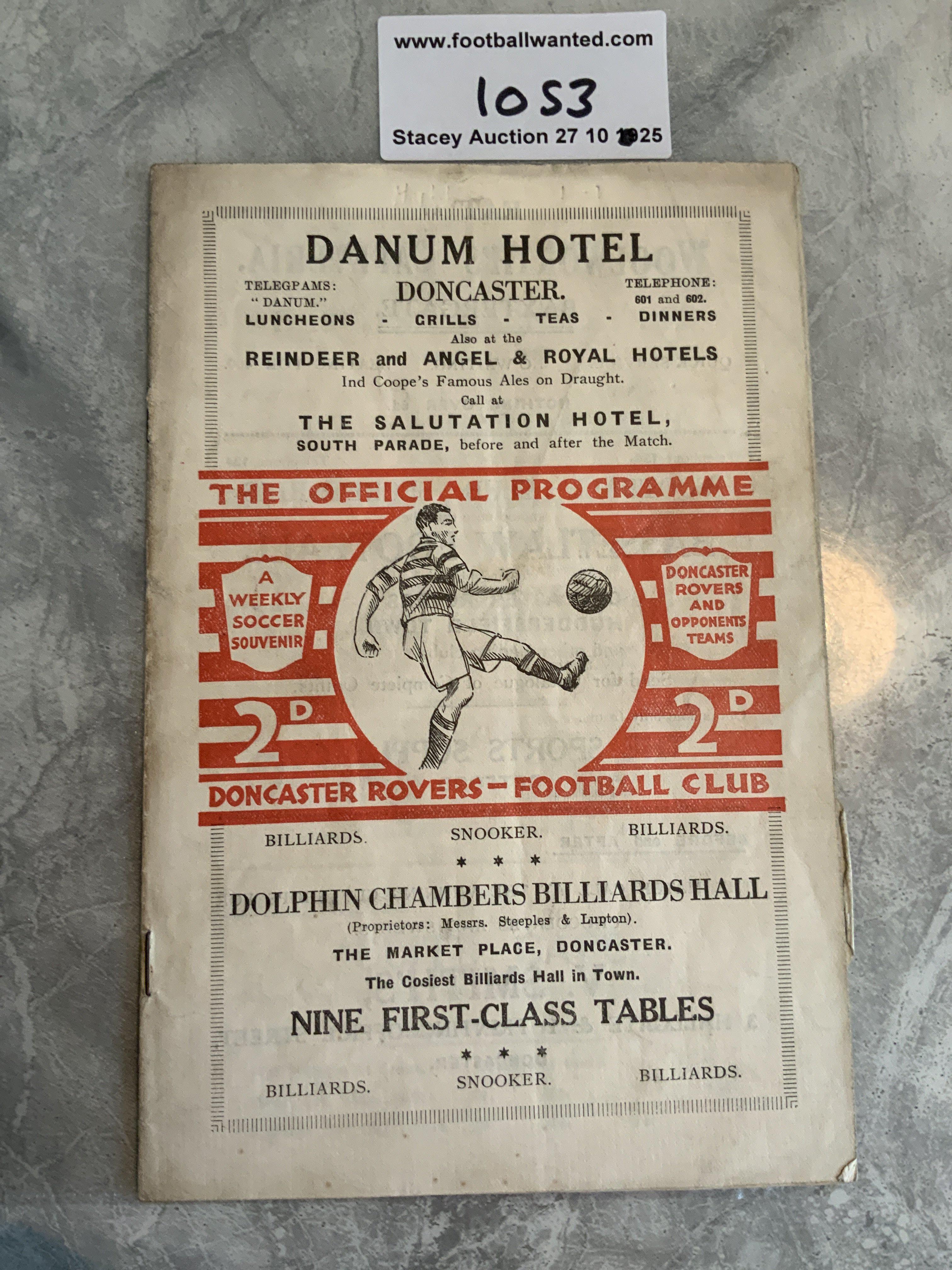 32/33 Doncaster Rovers v Hull City Football Programme: Division 3 programme in good condition with no team changes. Back page has tiny piece missing from border.