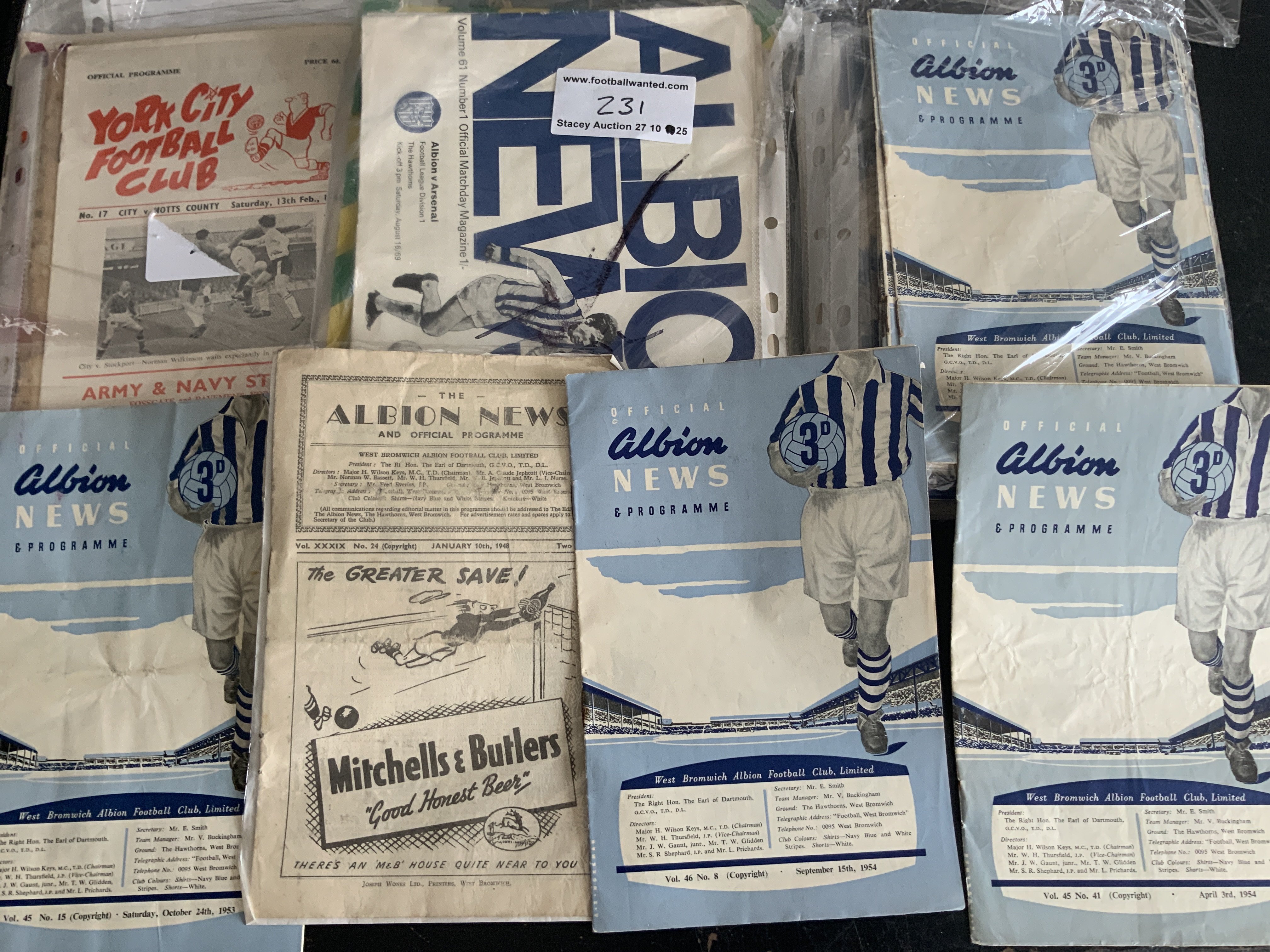 West Brom + York City Football Programmes: West Brom includes 47/48 Reading FAC, 16 x 1950s, 42 x 1960s. C/W 53/54 Chelsea, 57/58 Bolton and Wolves in the F.A. Youth Cup in a joint issue. York has 10 x 1960s and includes 1970/1 Cambridge Utd (1st Season). Mainly good with no duplication. (92)