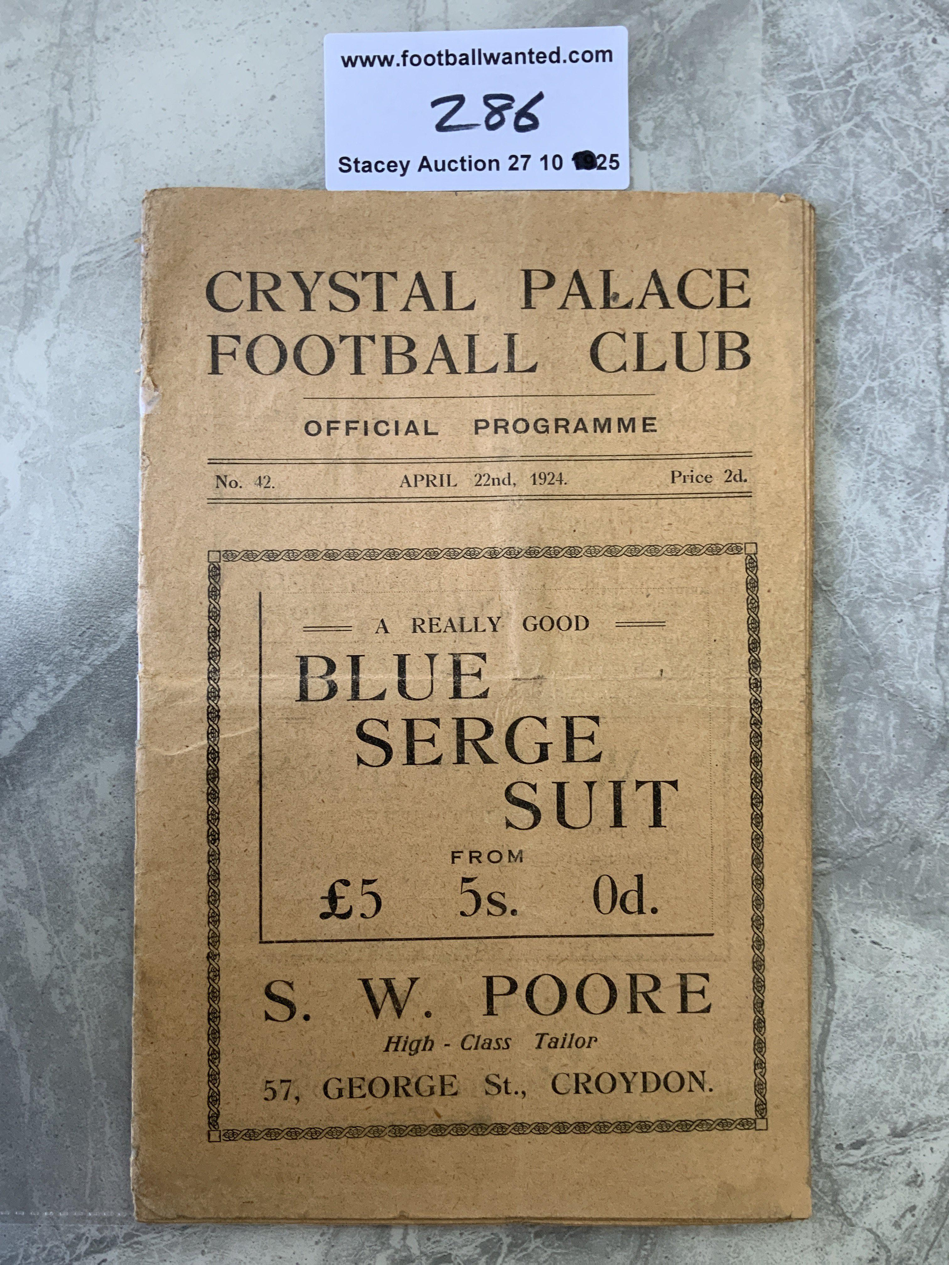 1923 - 1924 Crystal Palace v Orient Football Programme: Good condition division two programme with no team changes. Folding which is more evident to rear.