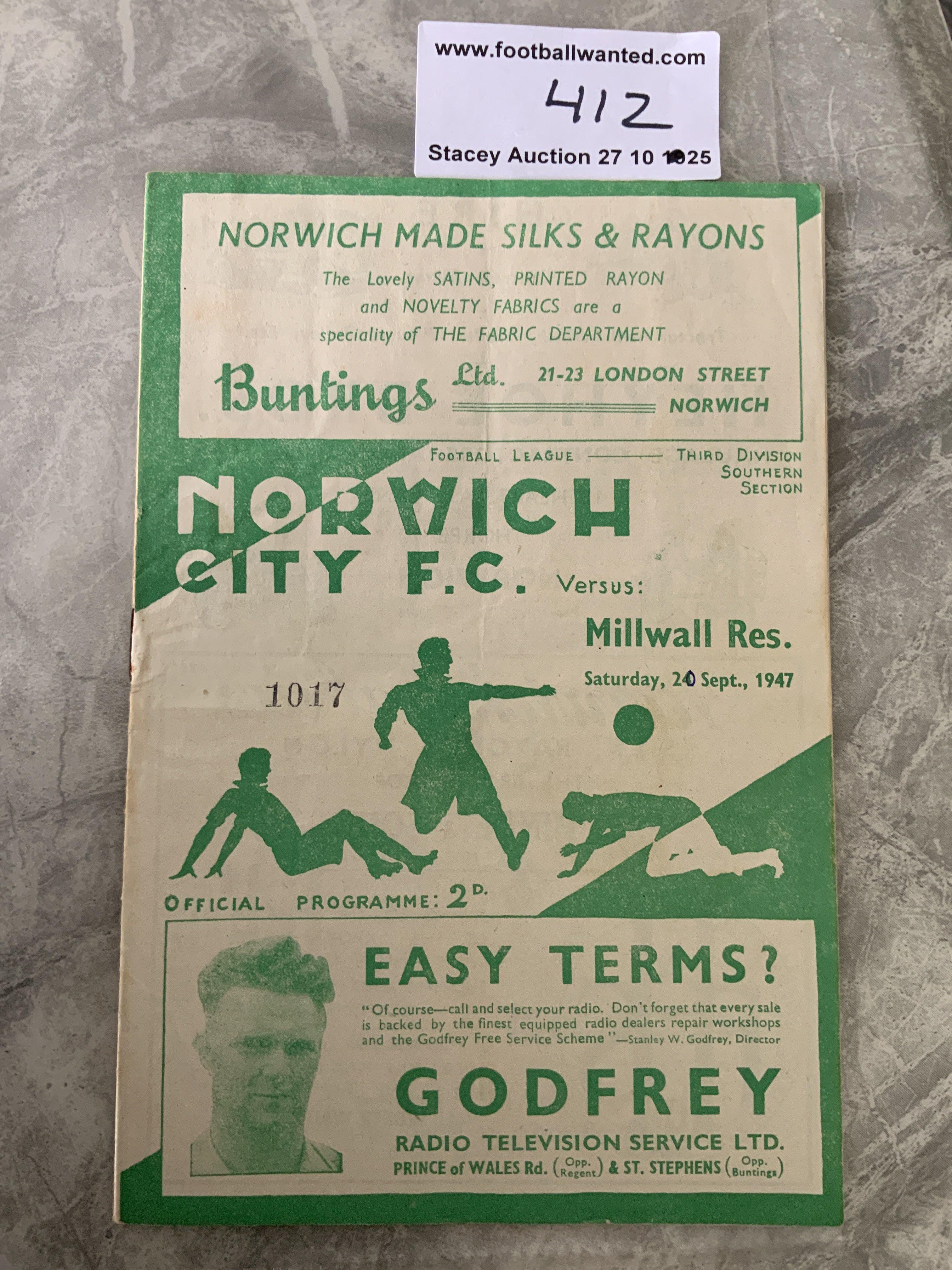 47/48 Norwich City Reserves v Millwall Football Programme: Eastern Counties League 4 pager with team changes dated 7 11 1953. Very good.