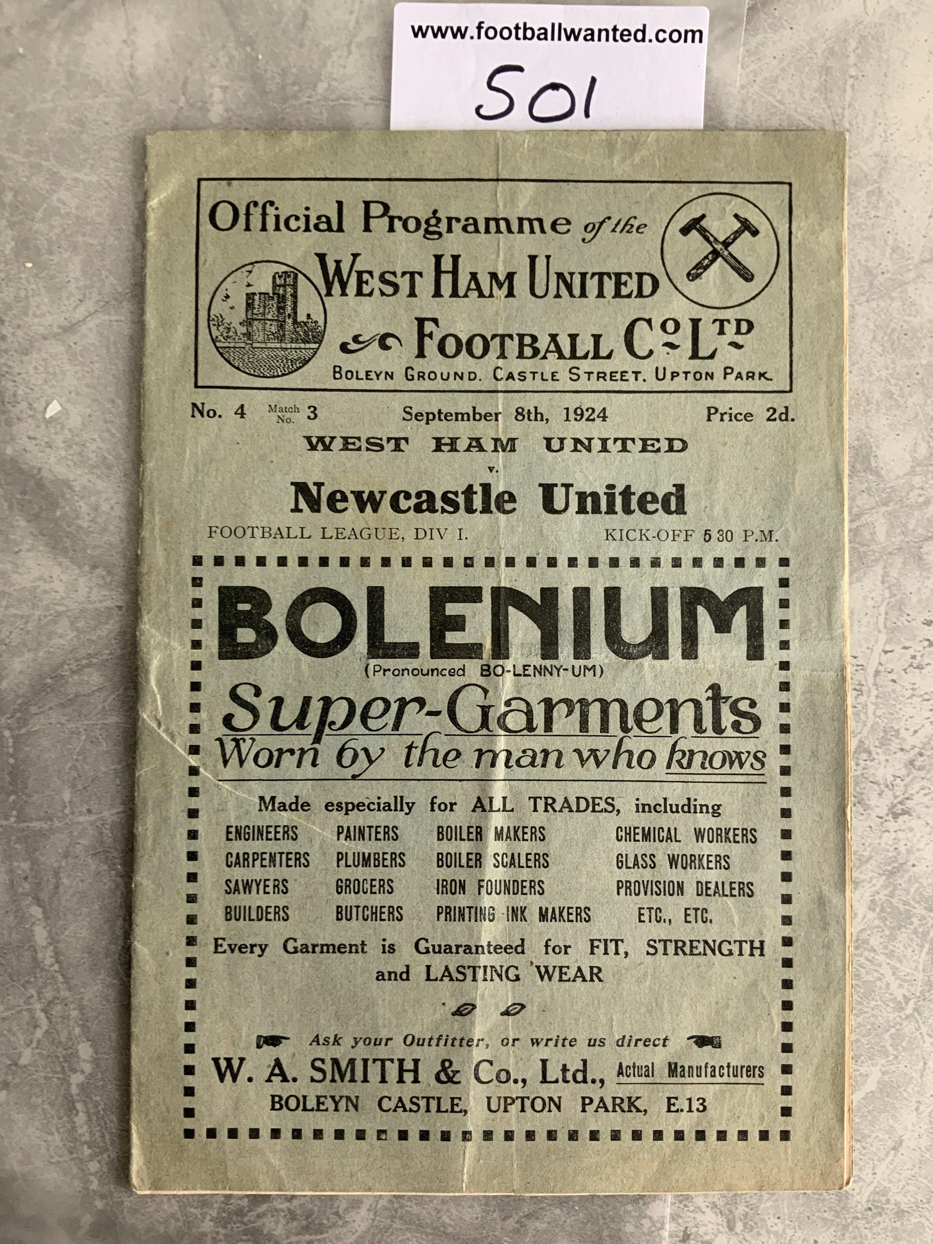 1924 - 1925 West Ham v Newcastle Football Programme: Excellent condition division one programme with no team changes. Only the third game back after winning the FA Cup for Newcastle.
