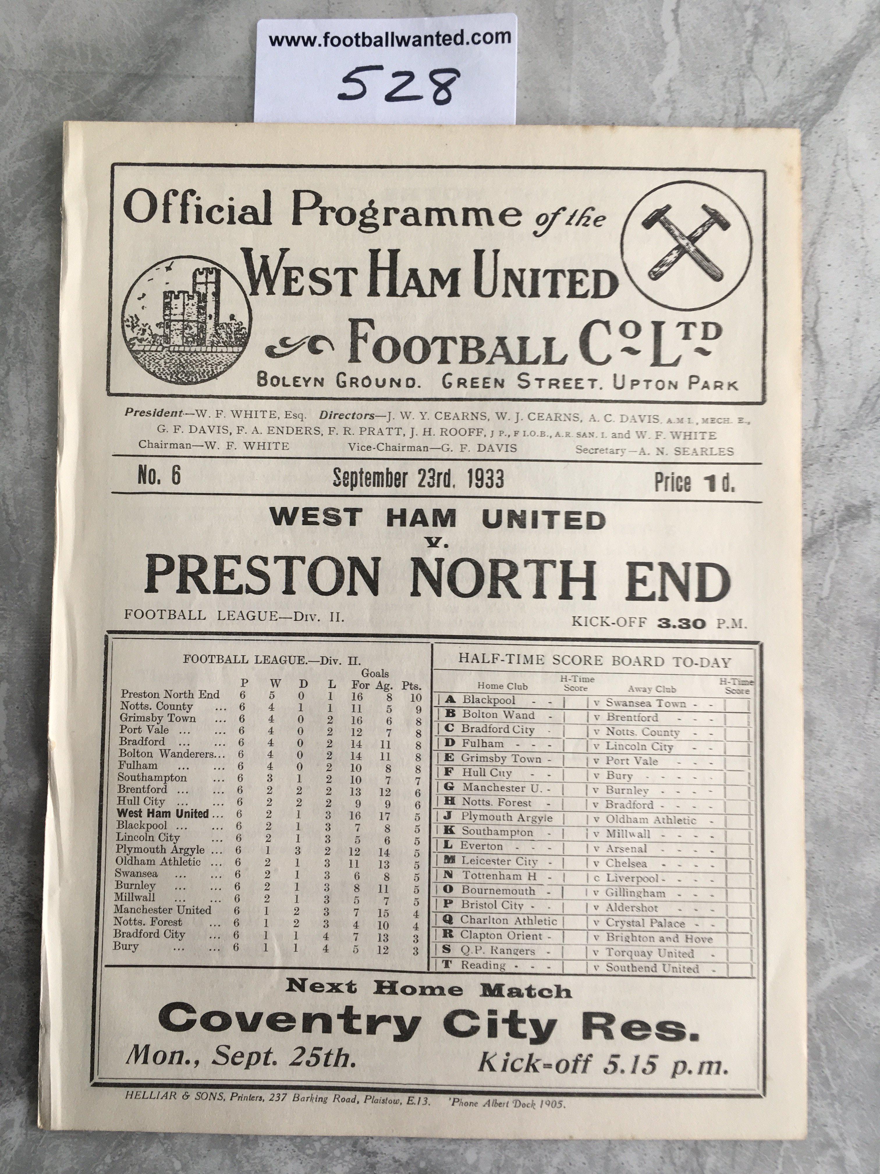 1933 - 1934 West Ham v Preston Football Programme: Excellent condition ex bound white division two programme with no team changes.