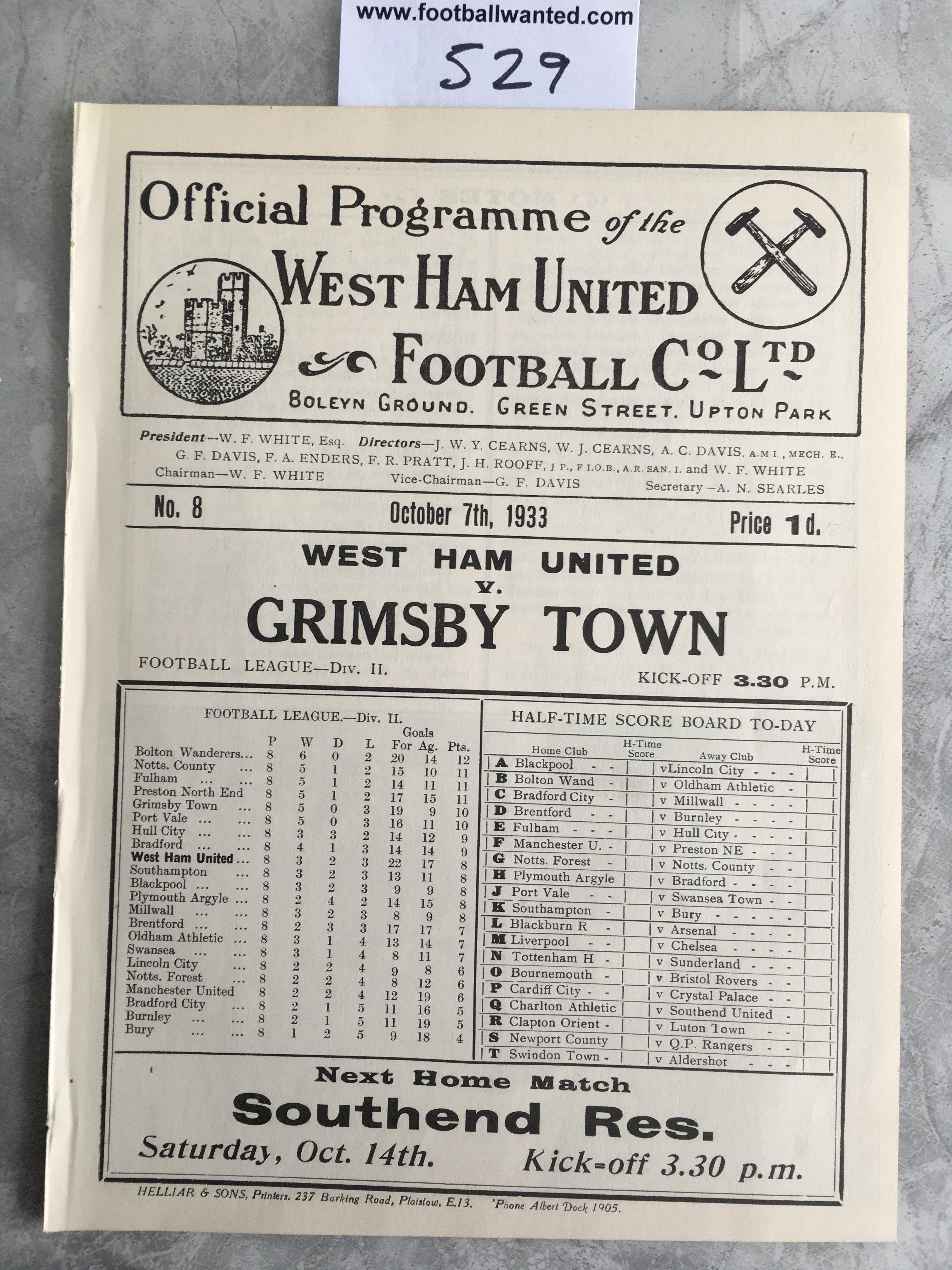 1933 - 1934 West Ham v Grimsby Football Programme: Excellent condition ex bound white division two programme with no team changes.