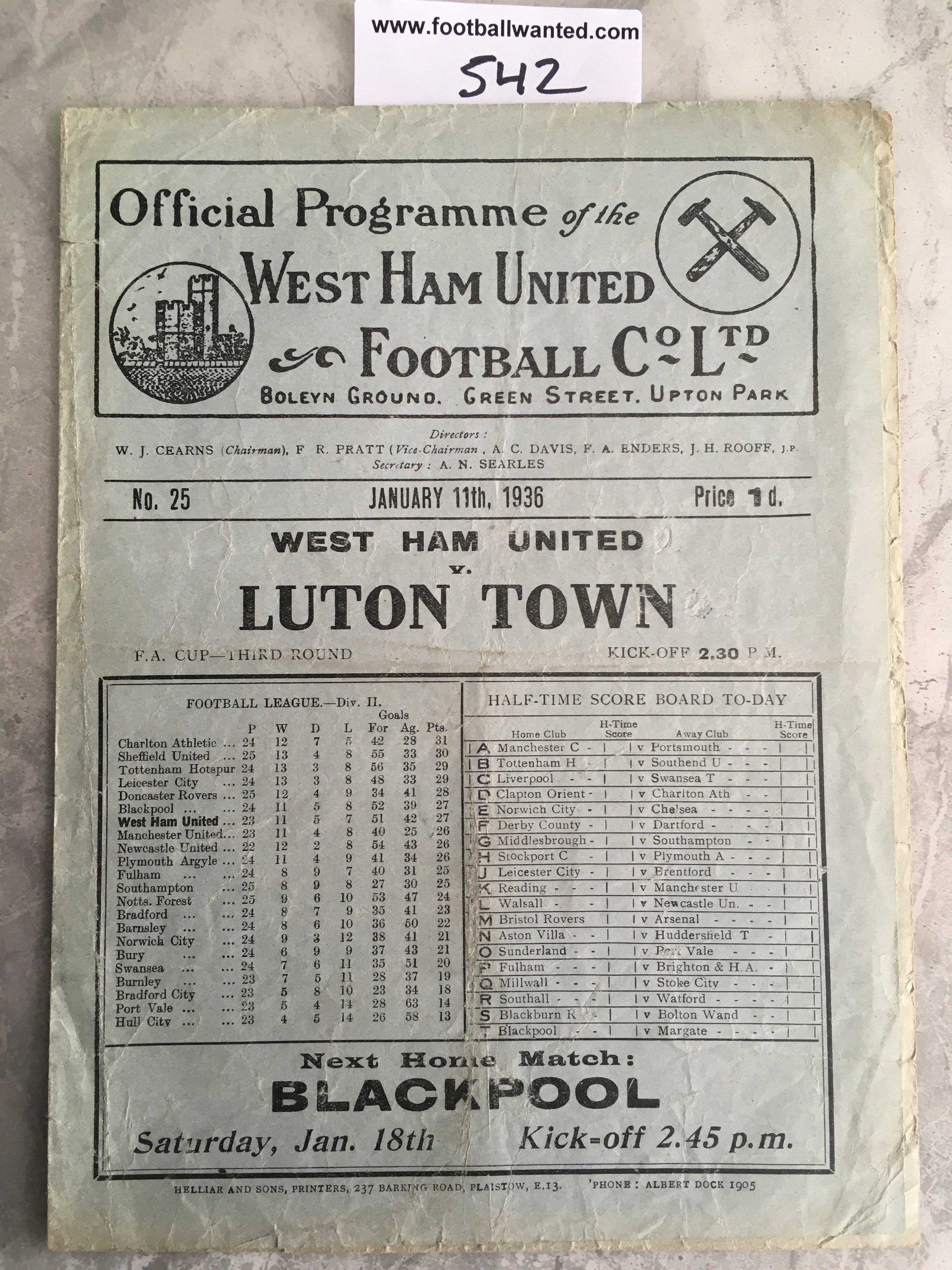 1935 - 1936 West Ham v Luton Football Programme: Good condition FA Cup programme with no team changes. Folding.