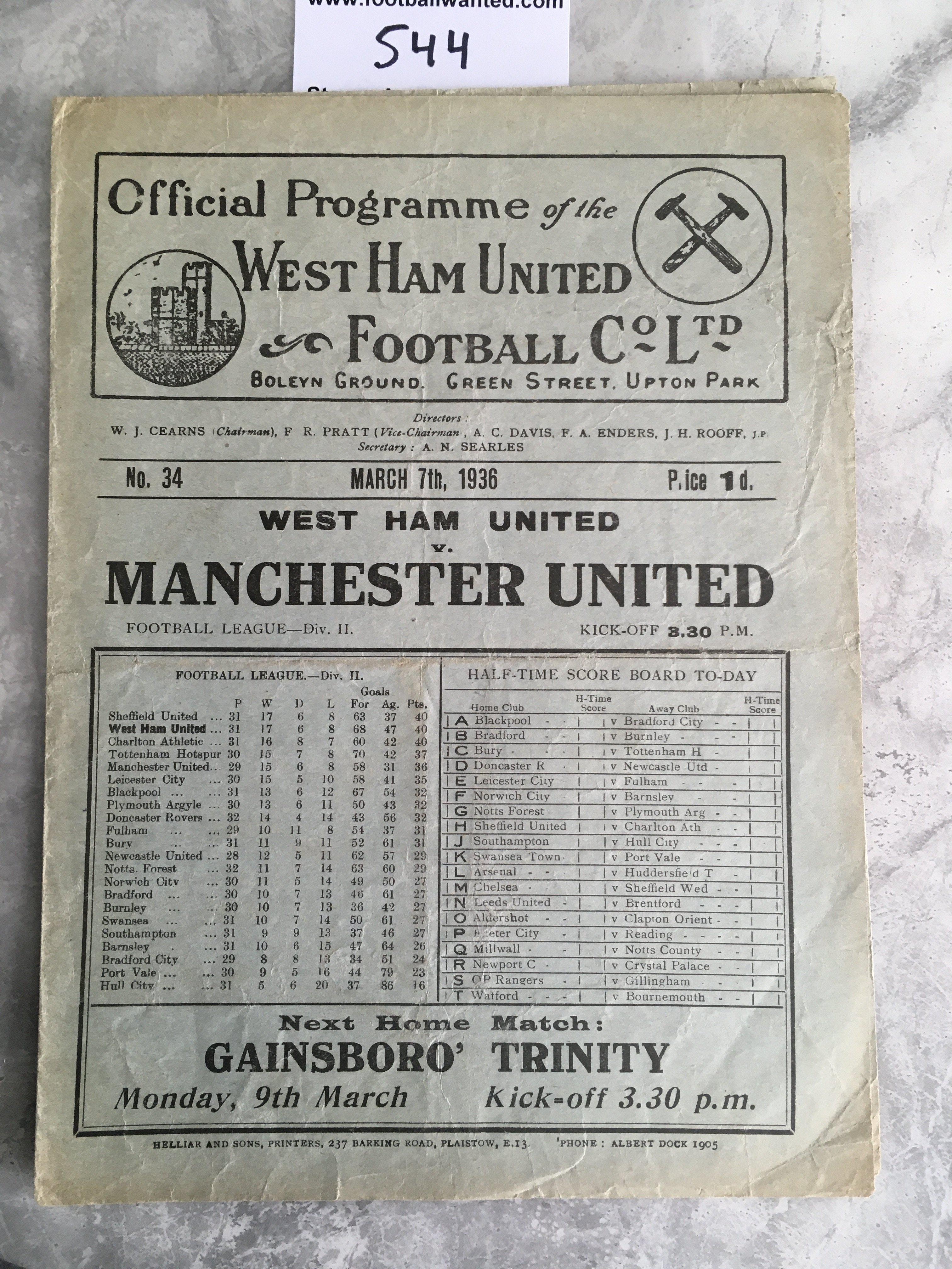 1935 - 1936 West Ham v Manchester United Football Programme: Good condition division two programme with no team changes.