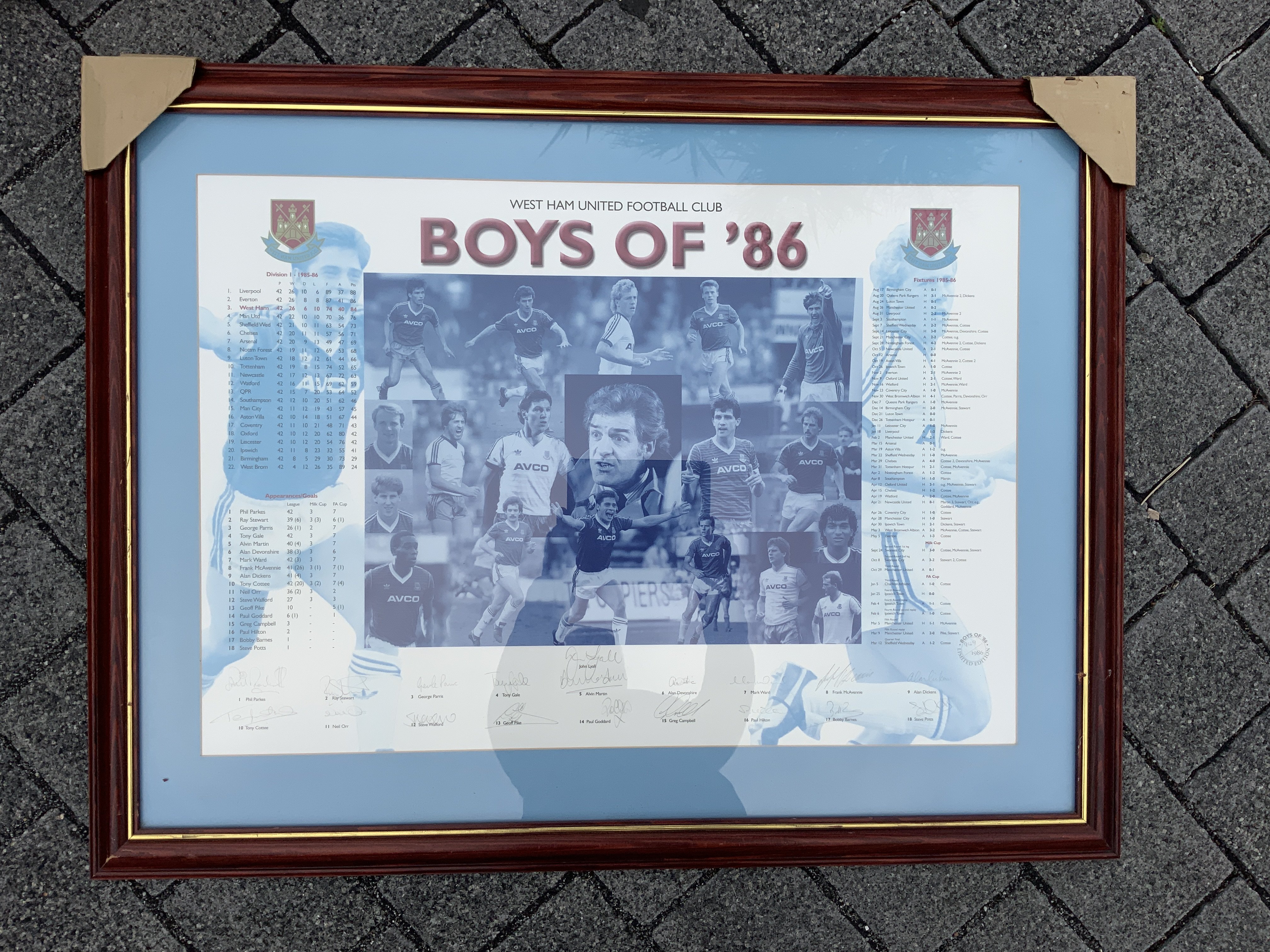 West Ham Fully Signed Boys Of 86 Football Print: Stunning large framed print hand signed by all 18 players and manager John Lyall. Print has results, player pictures and of course league table showing the Hammers best ever finish of 3rd in division one. Measures 35 x 27 inches. Rear is dedicated to Steve from Tony Gale. Not for posting.