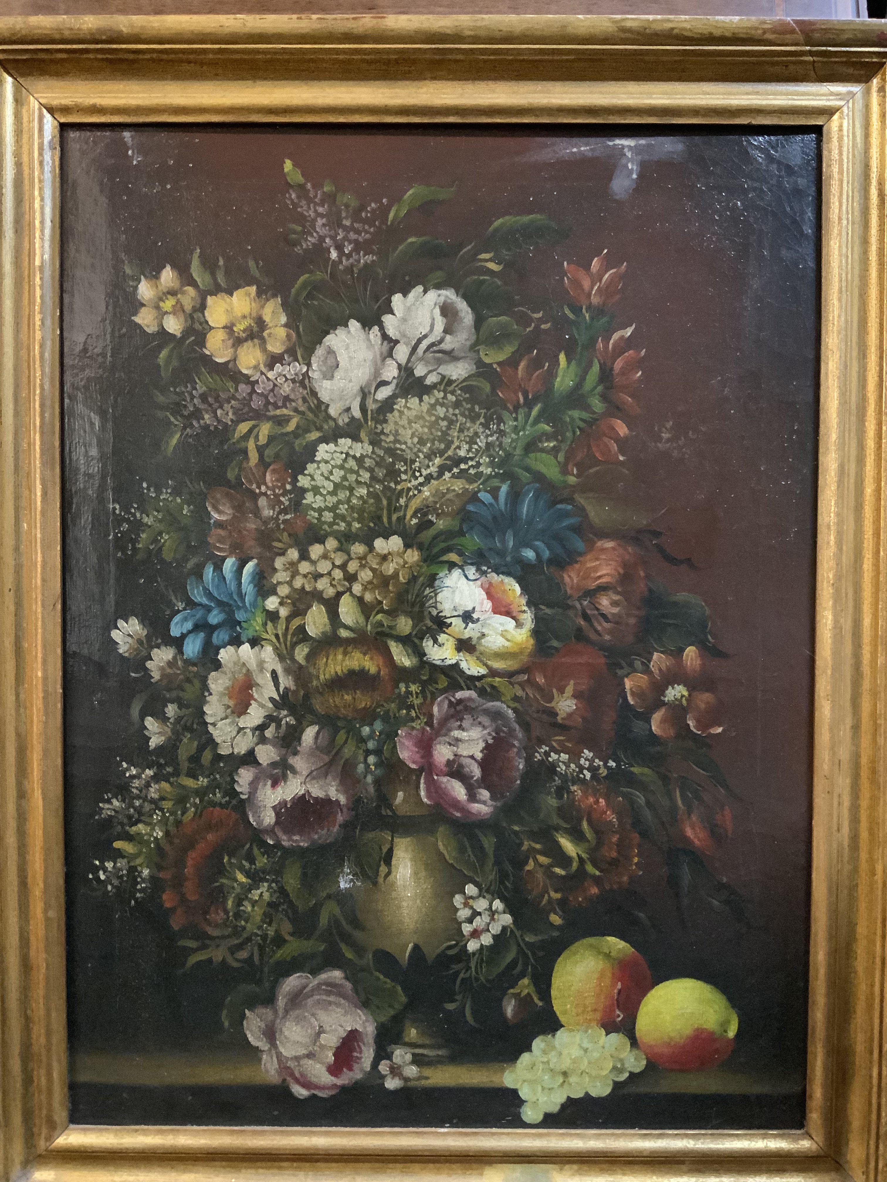 A Still life oil on canvas painting of a bouquet, gilt frame. 92cm x 72cm.